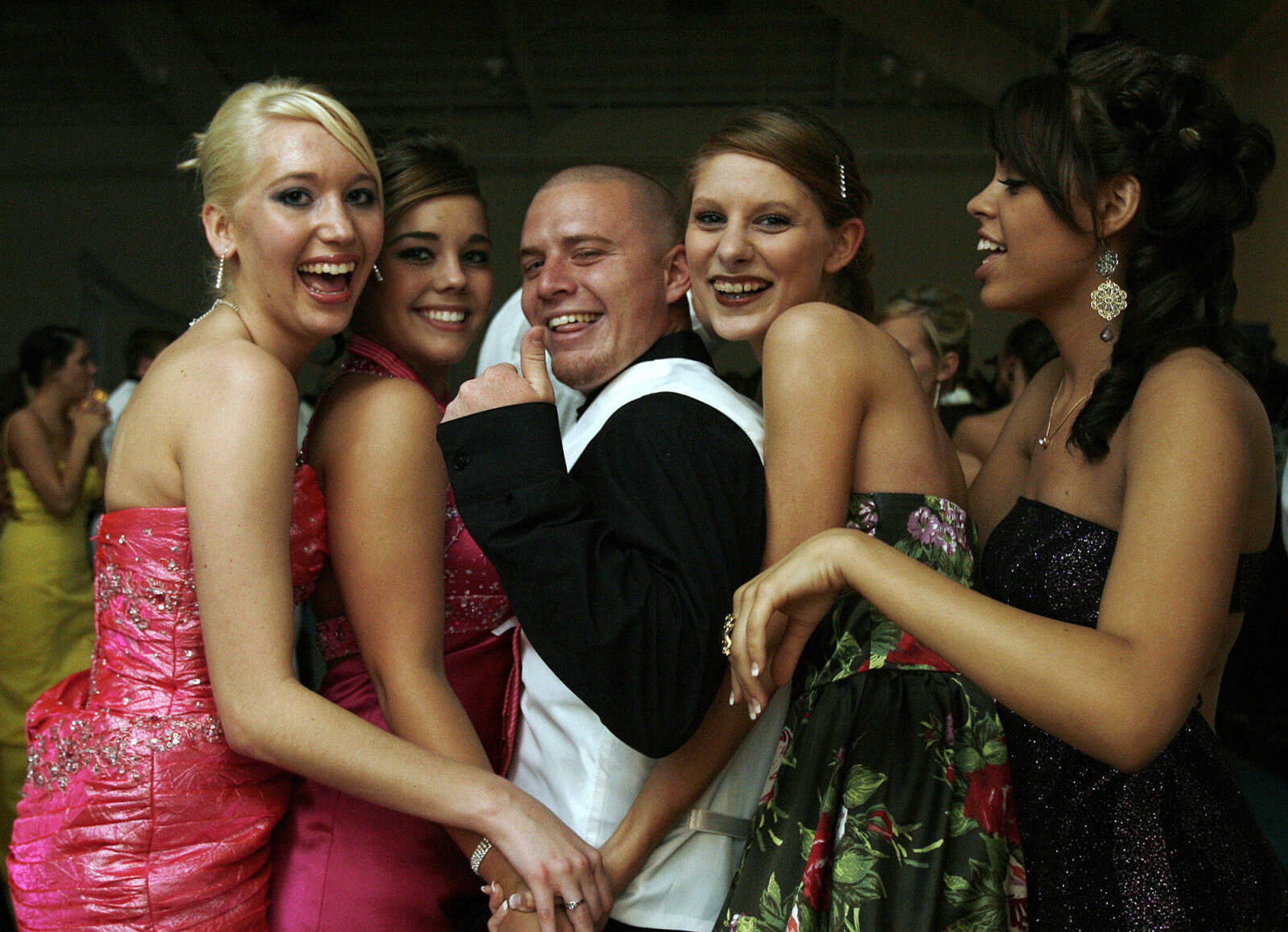 ELIZABETH DODD ~ edodd@semissourian.com
Photos from the 2009 Jackson High School Prom May 9 at the Osage Center.