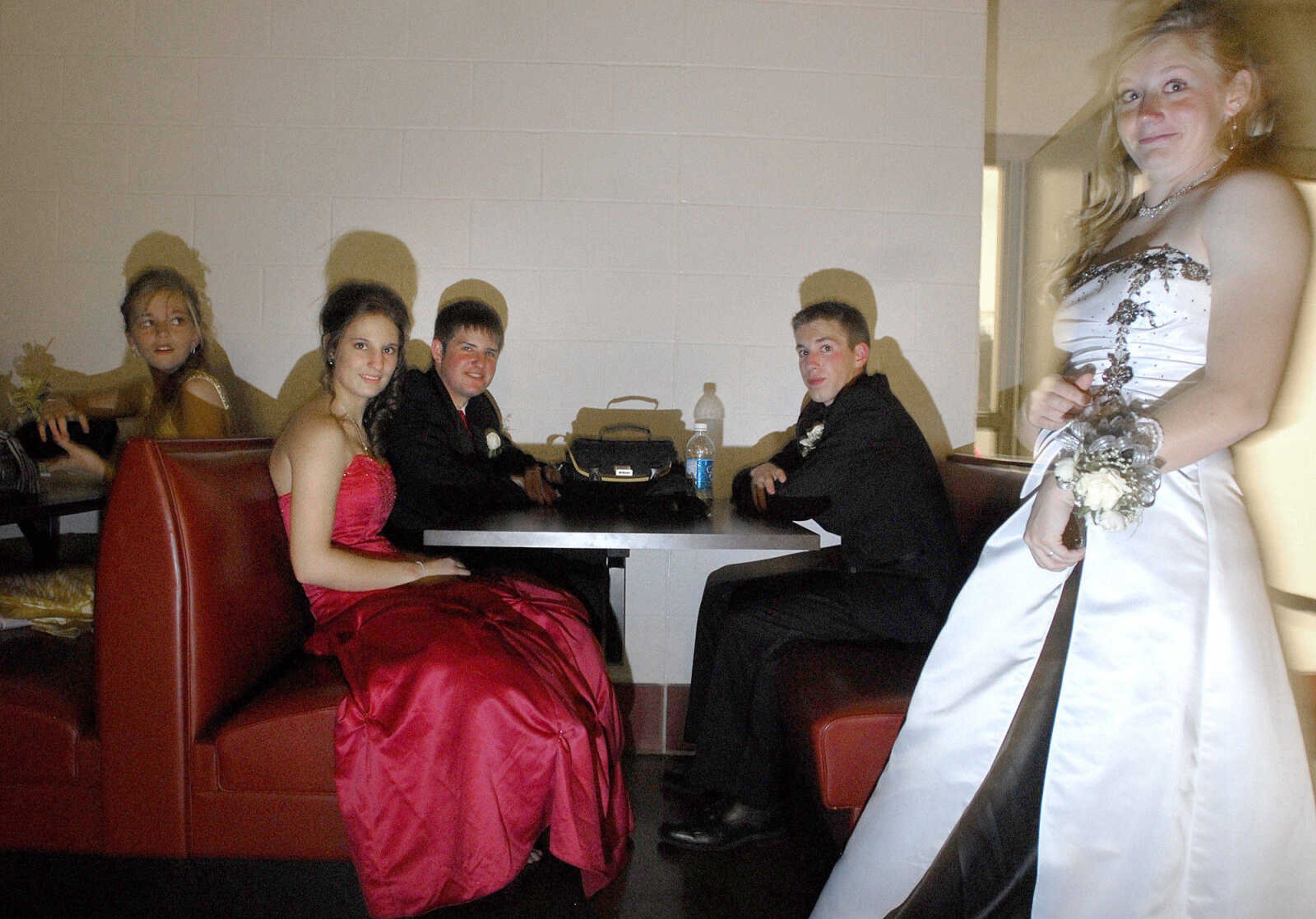 LAURA SIMON~lsimon@semissourian.com
Jackson High School Prom Saturday, May 8, 2010.