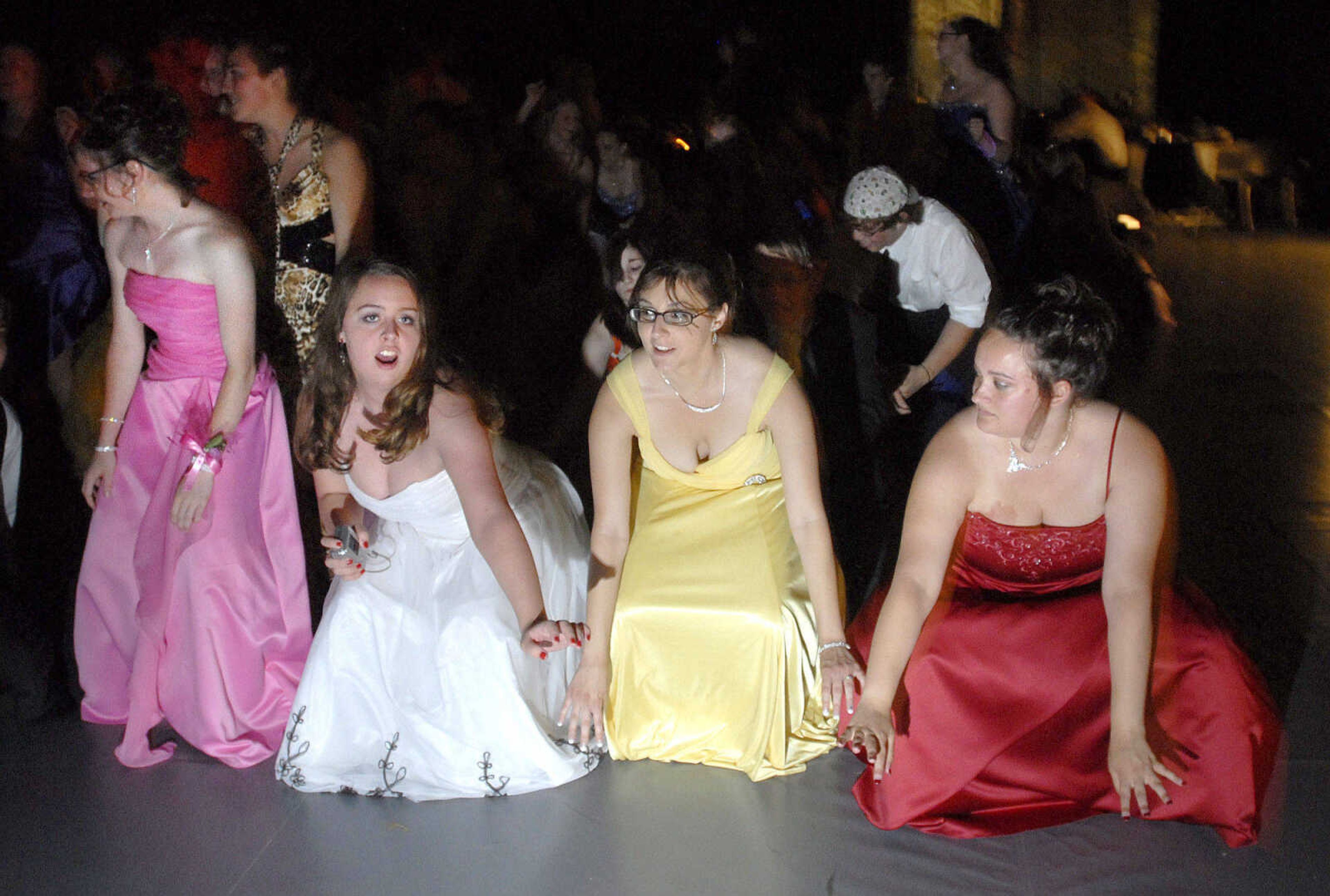 LAURA SIMON~lsimon@semissourian.com
Jackson High School Prom Saturday, May 8, 2010.