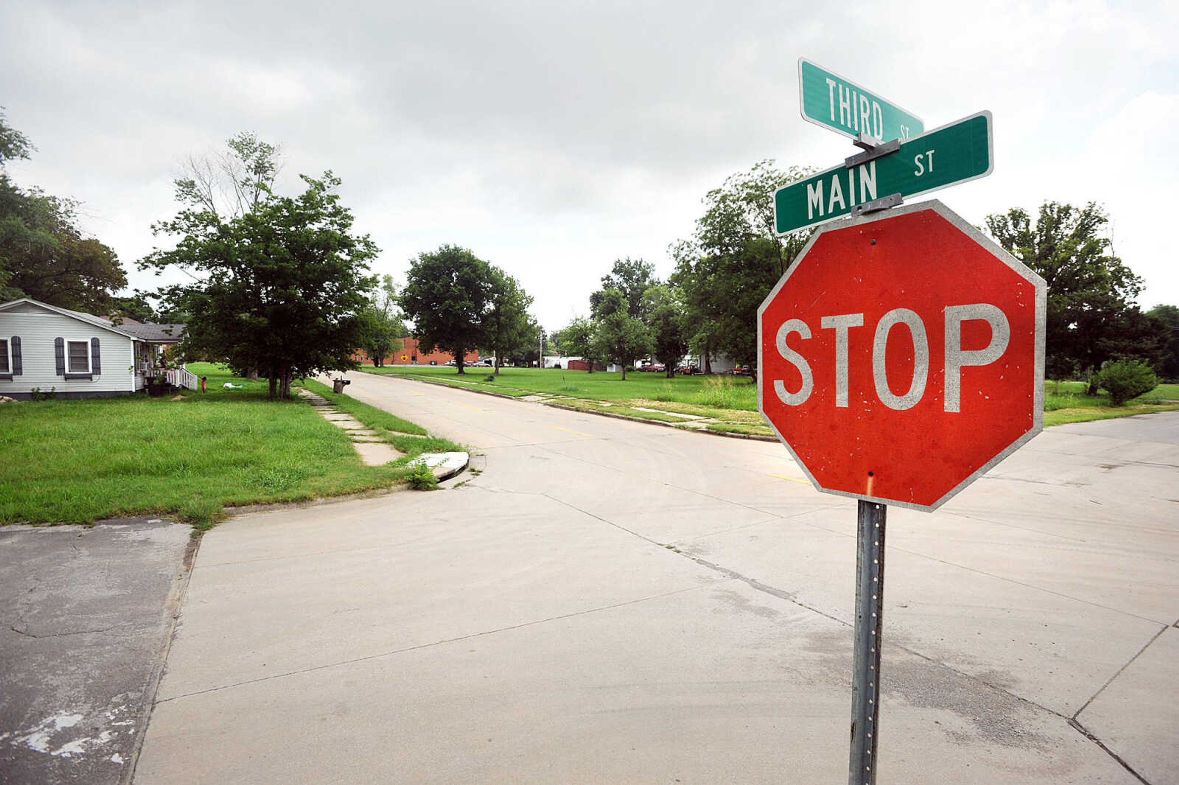 LAURA SIMON ~ lsimon@semissourian.com

The Red Star neighborhood of Cape Girardeau as seen   Monday, Aug. 12, 2013.