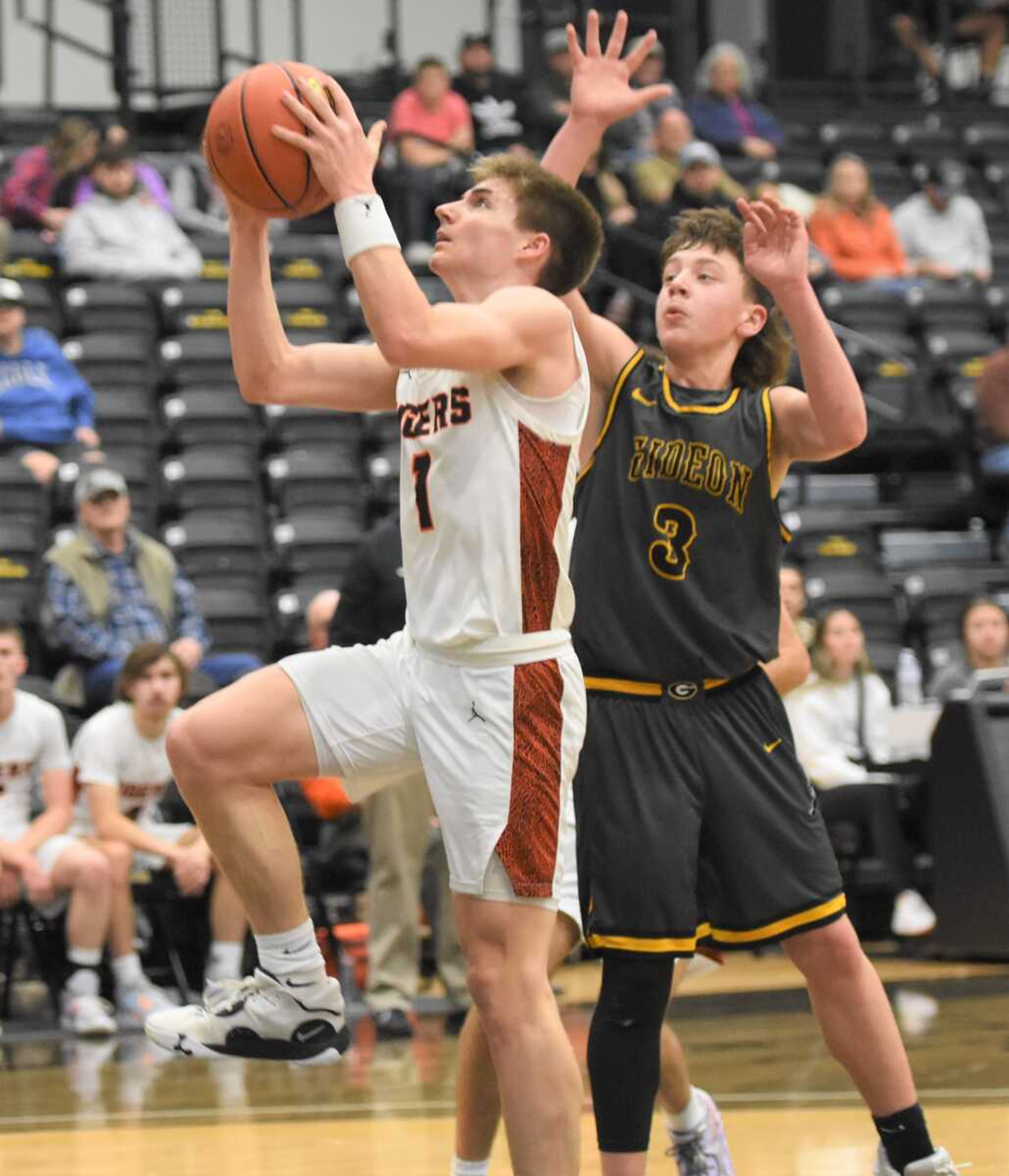 Clearwater's Charles Robbins, 1, scored 24 points in the Tigers win Saturday at Three Rivers College.