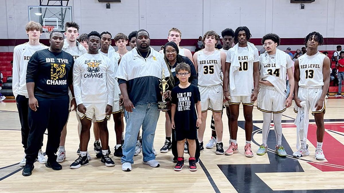 Red Level High Red Level finishes second in tournament behind Hillcrest