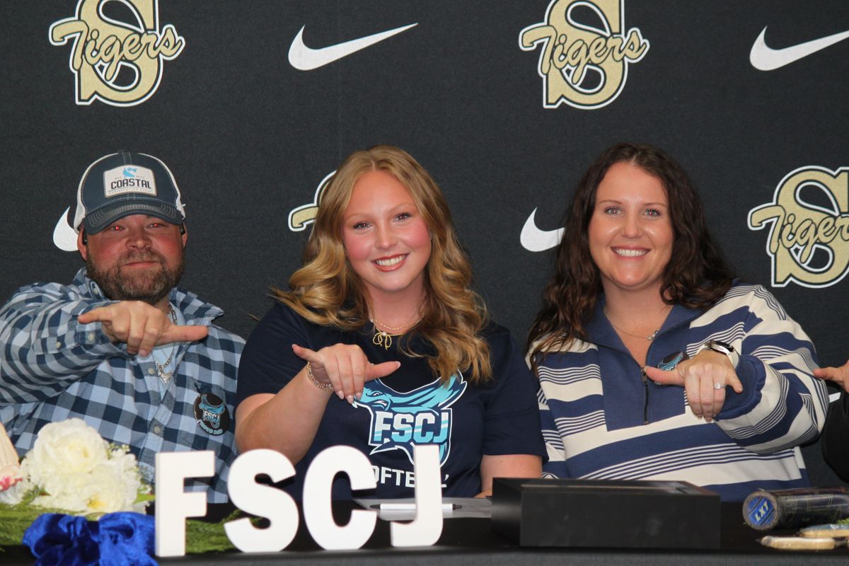 Straughn High School’s Bennet signs with FSC