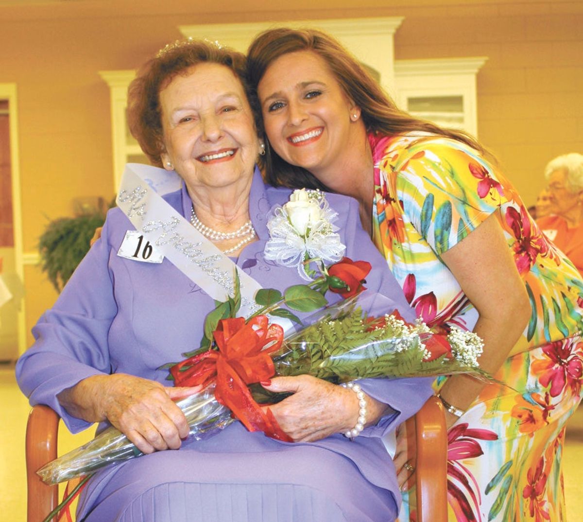 McKathan crowned 2010 Miss Andalusia Manor