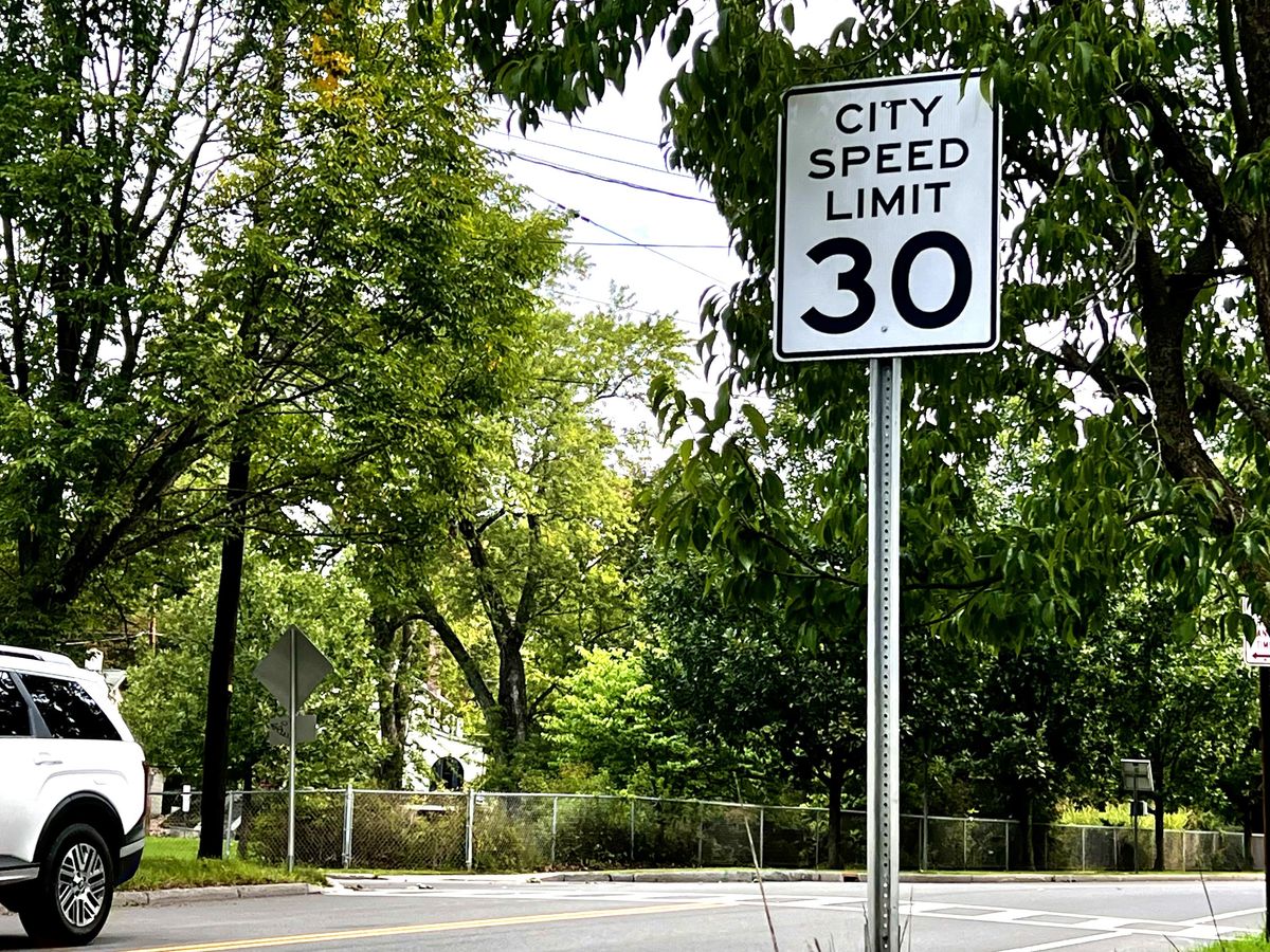 Ithaca's 25 mph speed limit finally reaches city streets