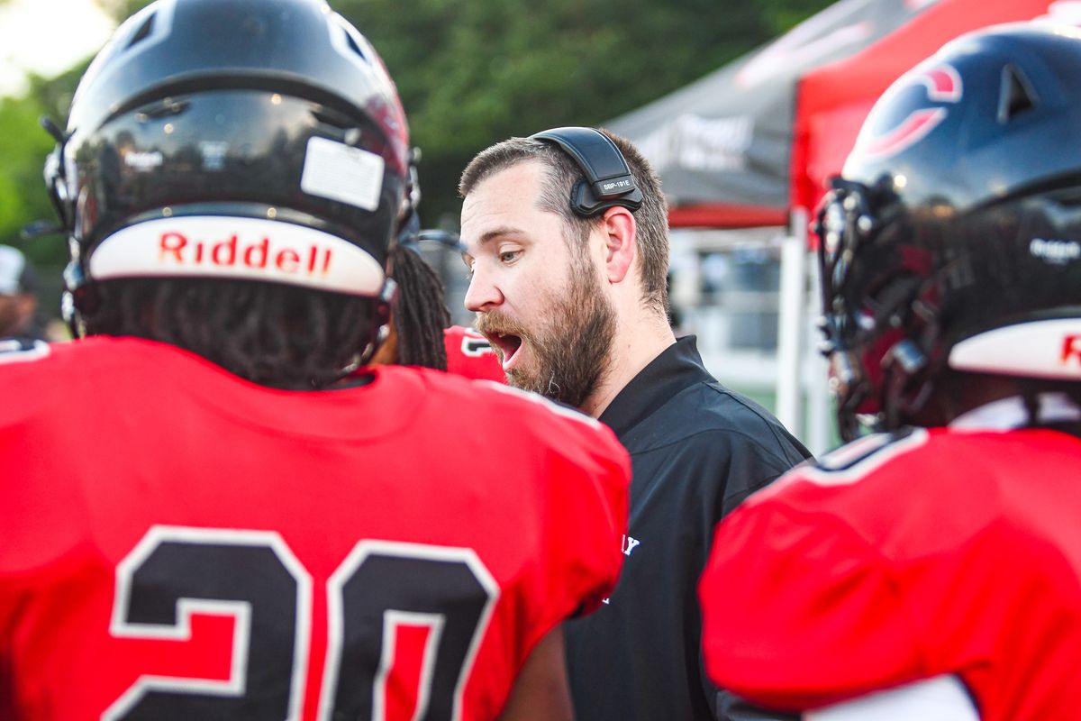 Callaway hires Nick Knight as defensive coordinator