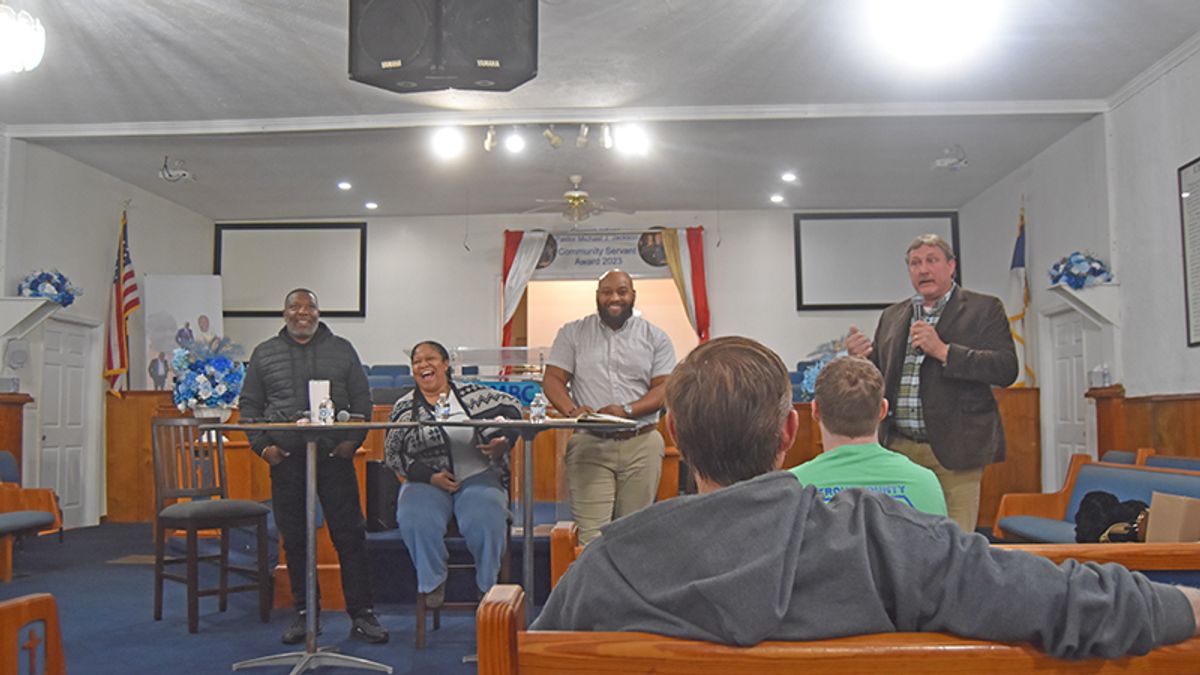 District 2 council hosts town hall meeting