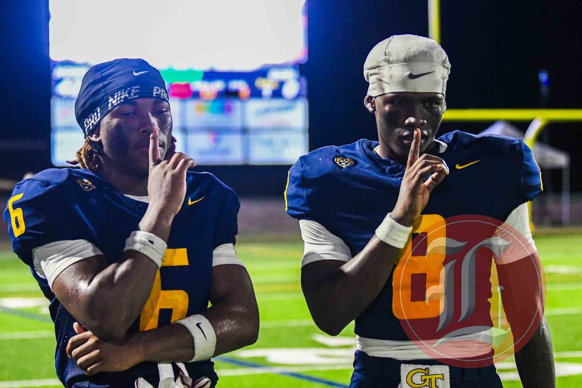 Mosley and Dean connect on three touchdowns as Troup dominat...