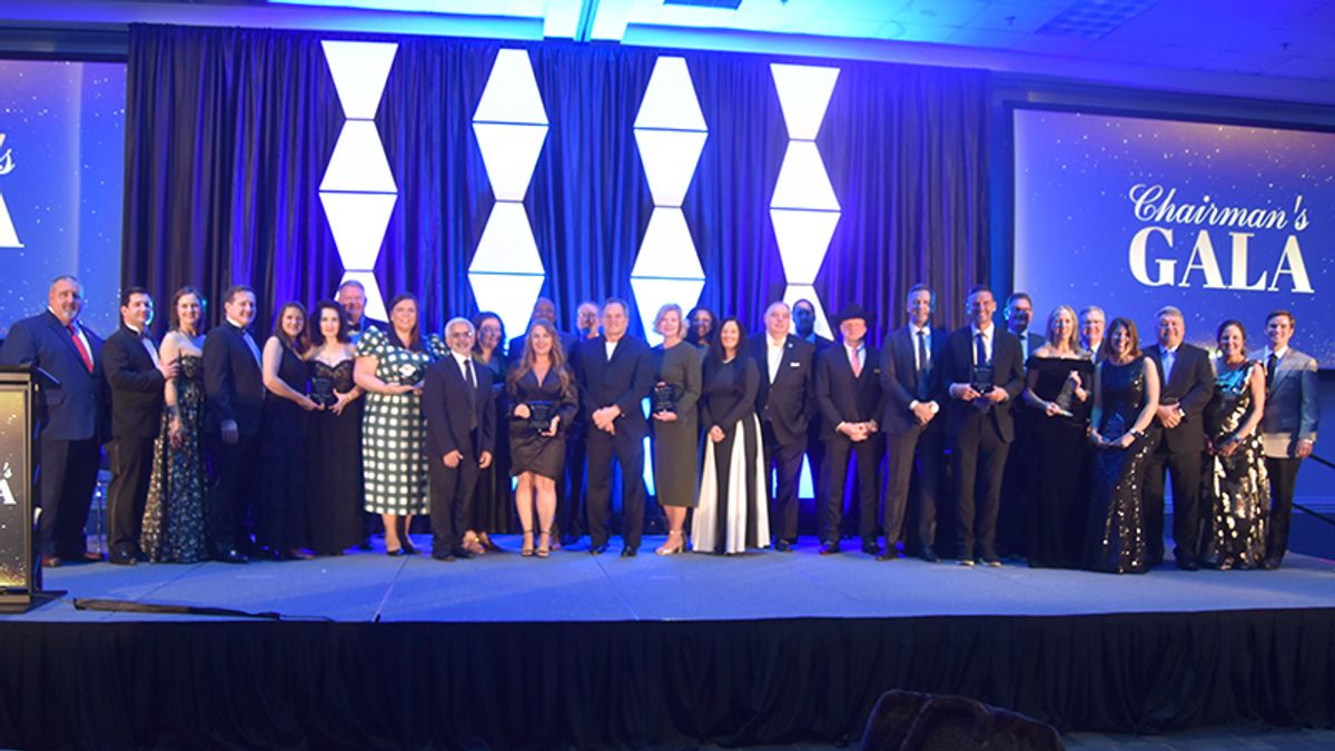Chamber presents awards at annual gala