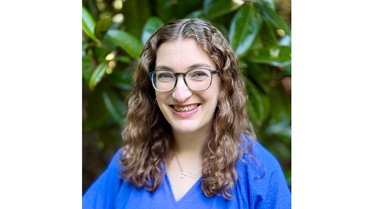 20 UNDER 40: Bradley inspires students through creative learning
