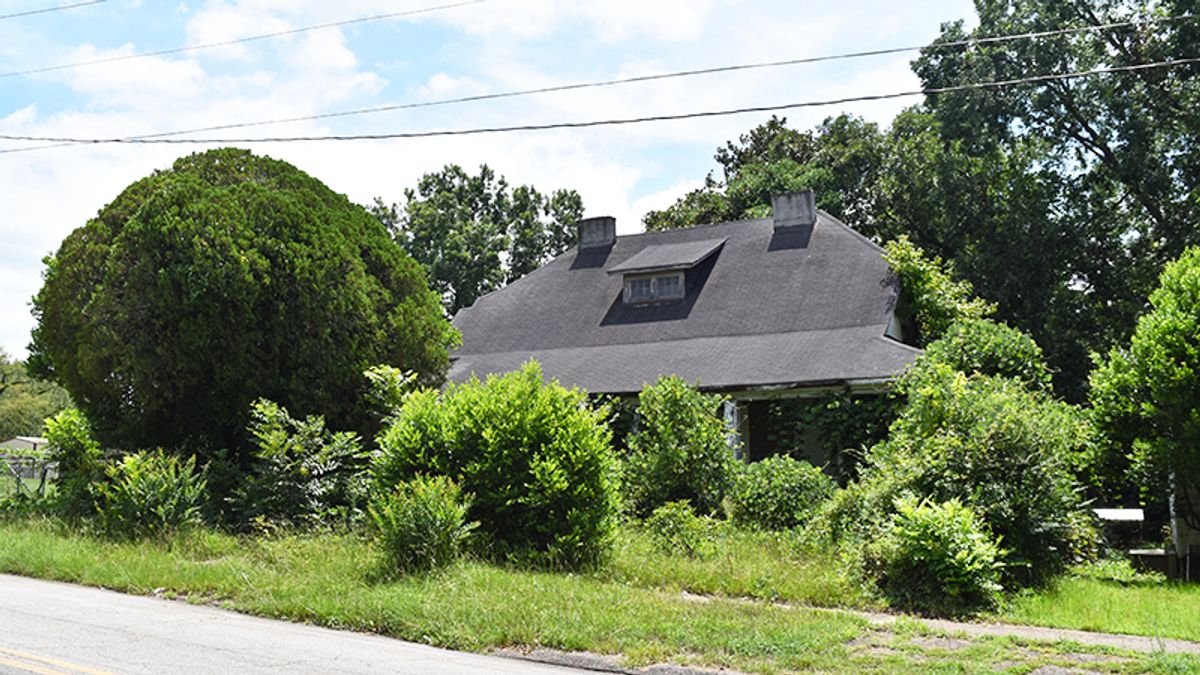 Council debates E. Depot Street property originally intended...