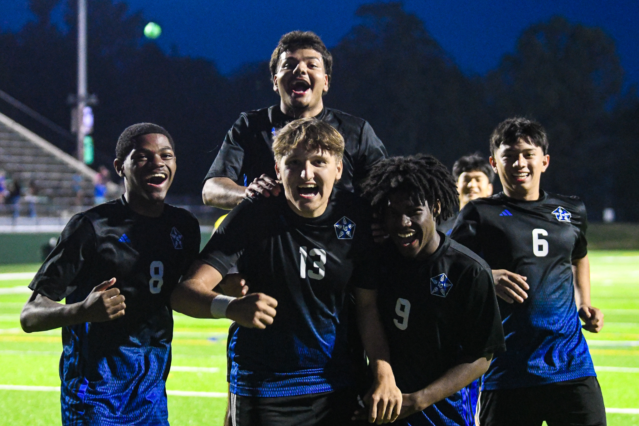 LaGrange routs Harris County on senior night