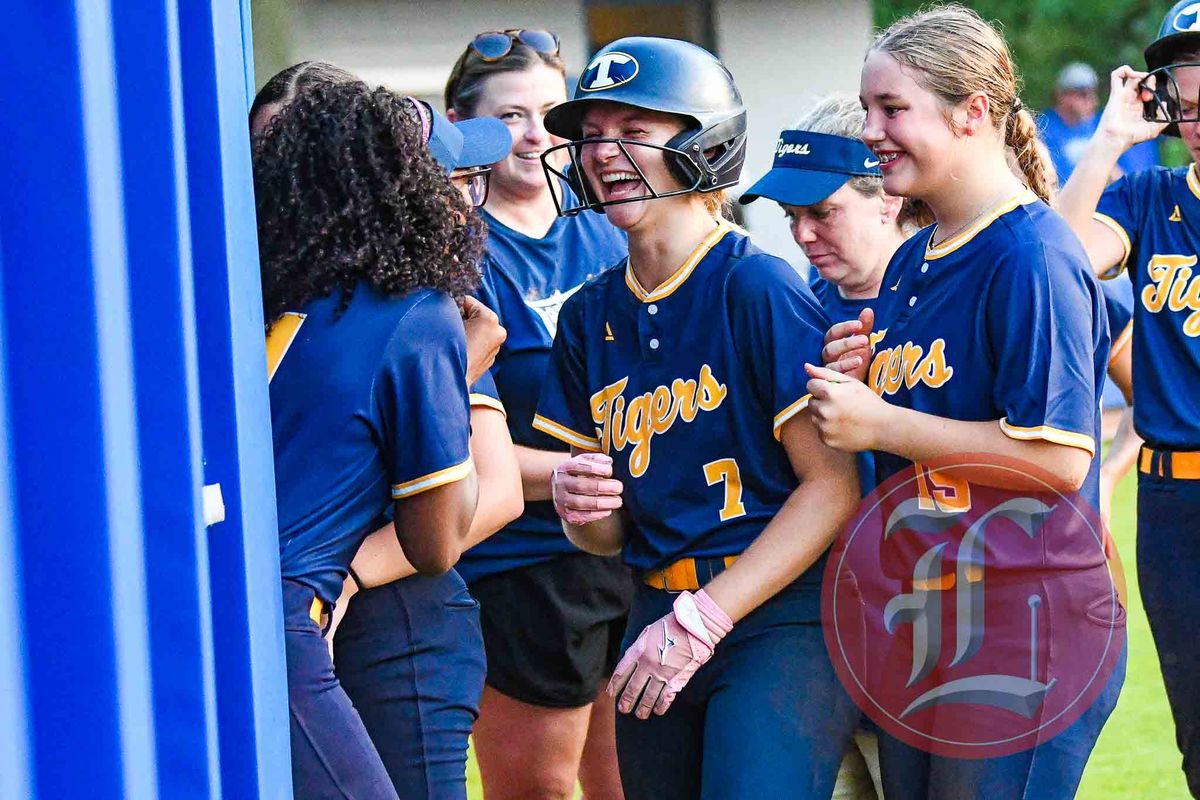 Gofrey's first career homer seals Troup's win over rival LaG...