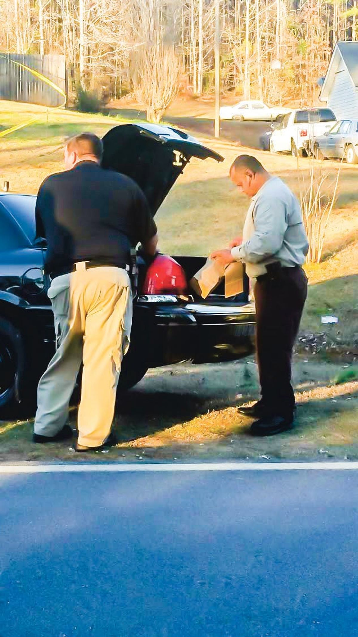 1 dead, 1 hurt in shooting