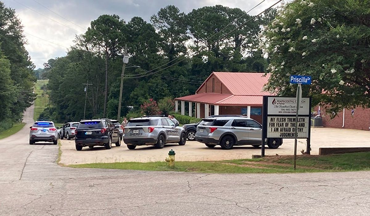 Three adults arrested for incident involving escaped juvenil...