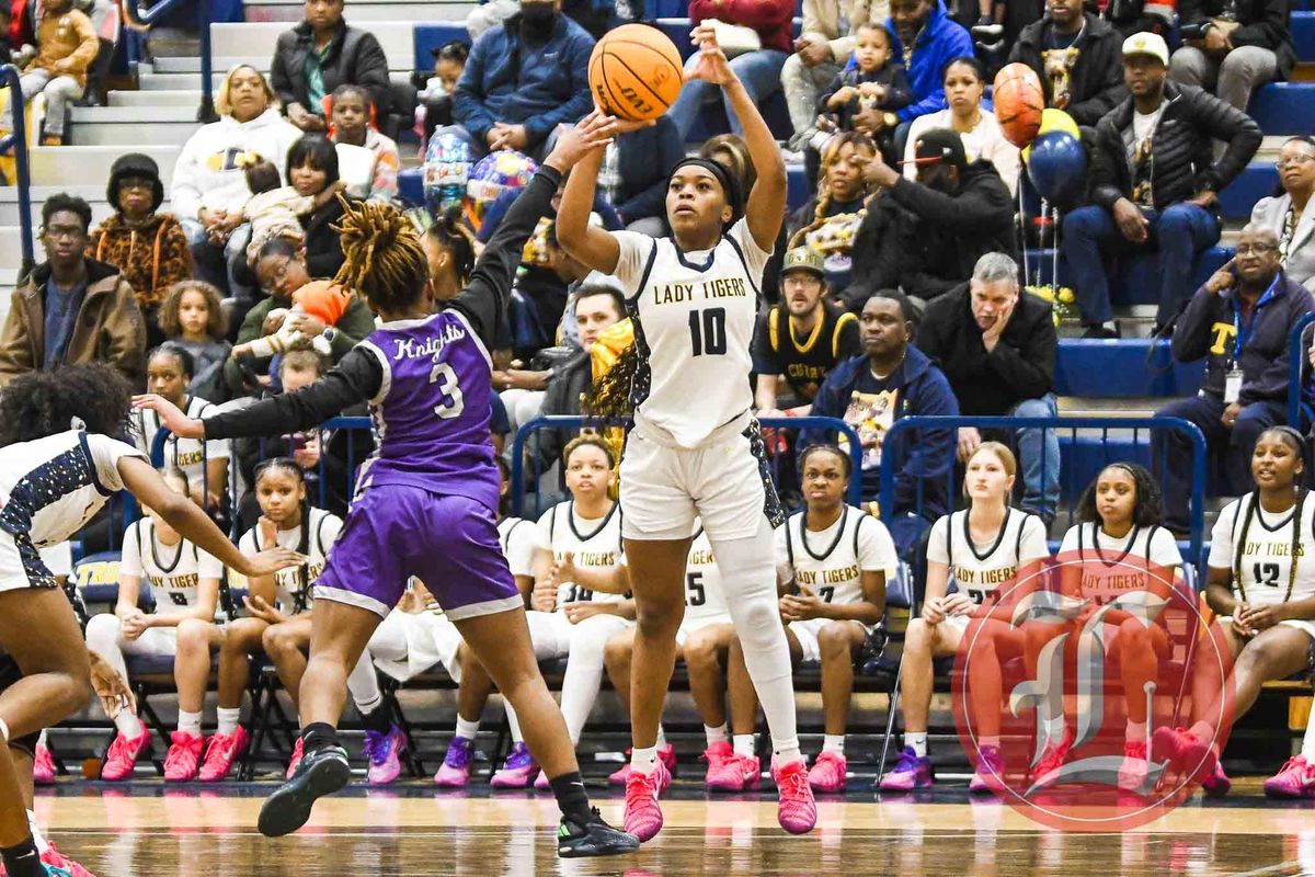 Philpot drops 39 to lead Troup past Upson-Lee on senior night