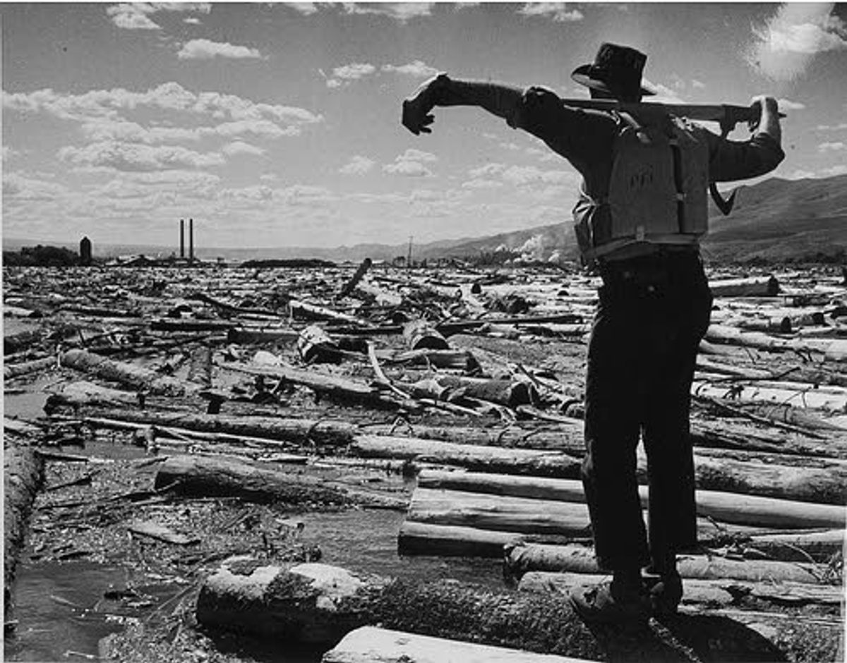 1971: Clearwater log drive moves into history
