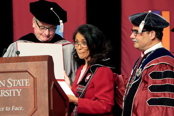 WSU graduates have their day in the sun