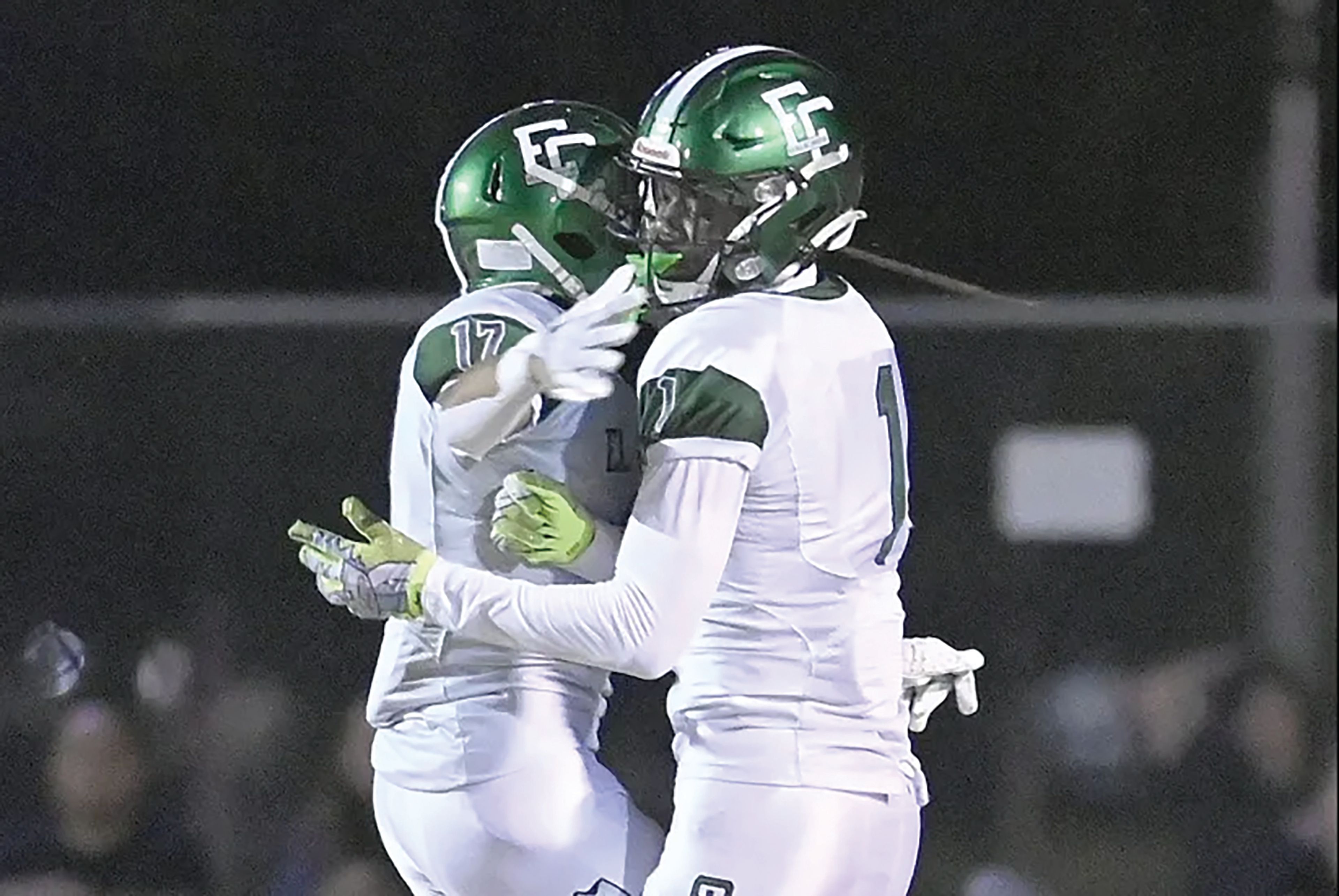 Joel Rosenbaum/Bay Area News Group El Cerrito (Calif.) receiver Warren Smith congratulates a teammate during a Sept. 23 game game against Vacaville. Smith signed a national letter of intent Wednesday to play at Washington State.