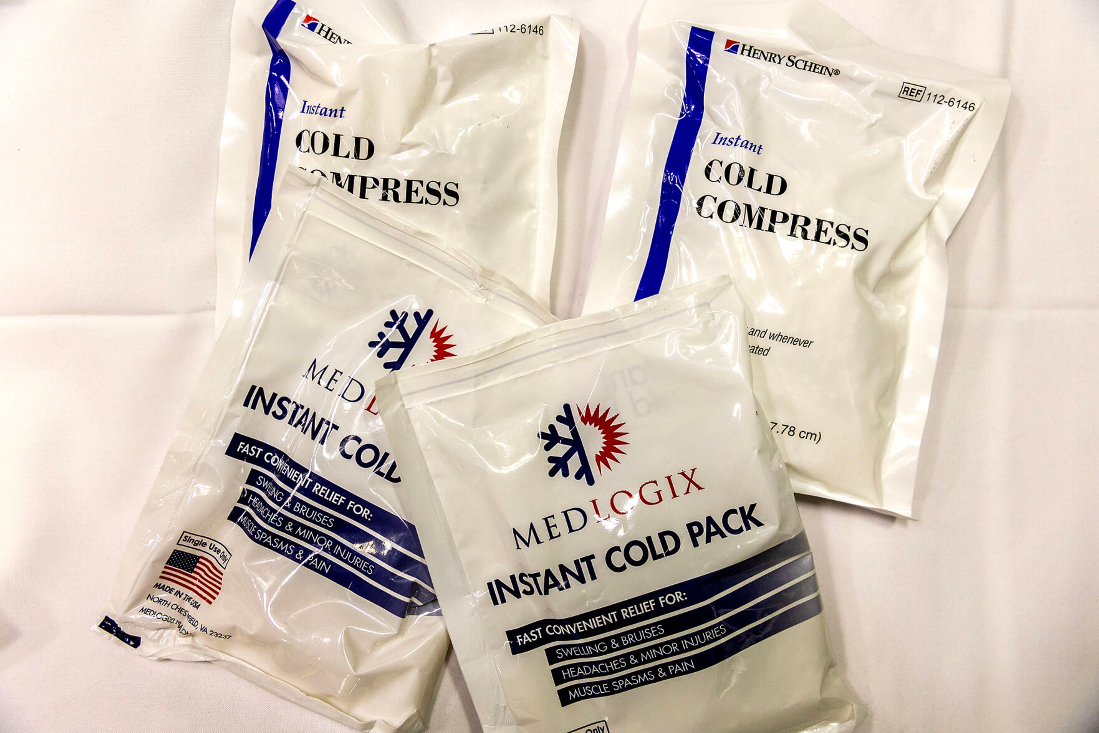 Cold packs are used by Emergency Medical Technicians to treat people suffering from heat stroke.