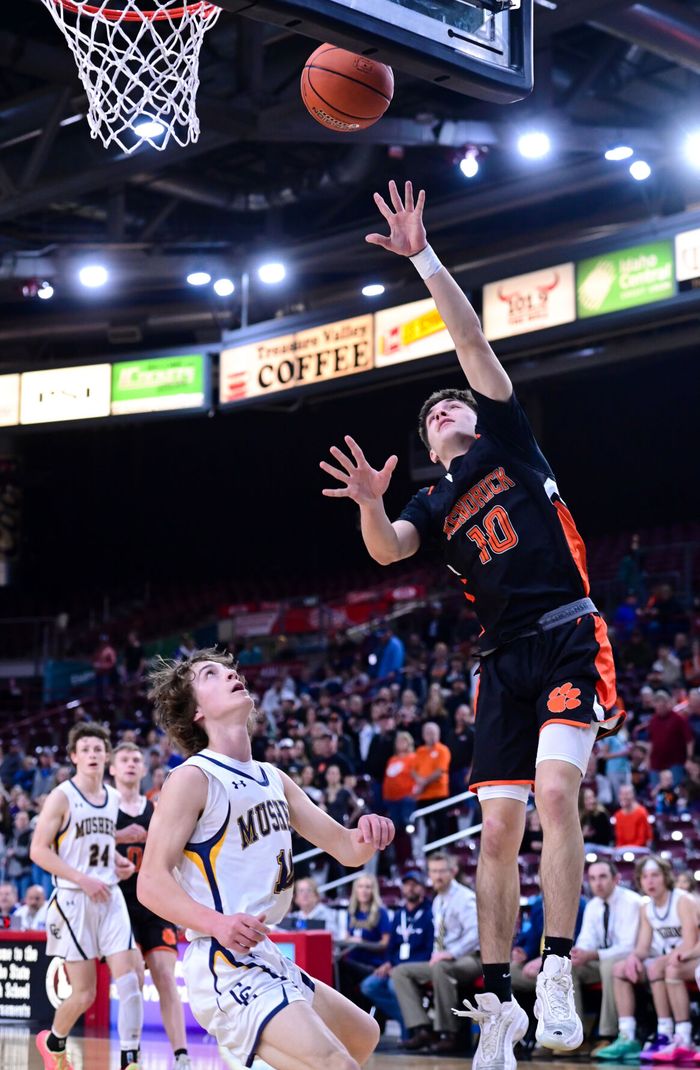 BOYS IDAHO 1A DII STATE TOURNAMENT Kendrick Tigers reined in by Camas...