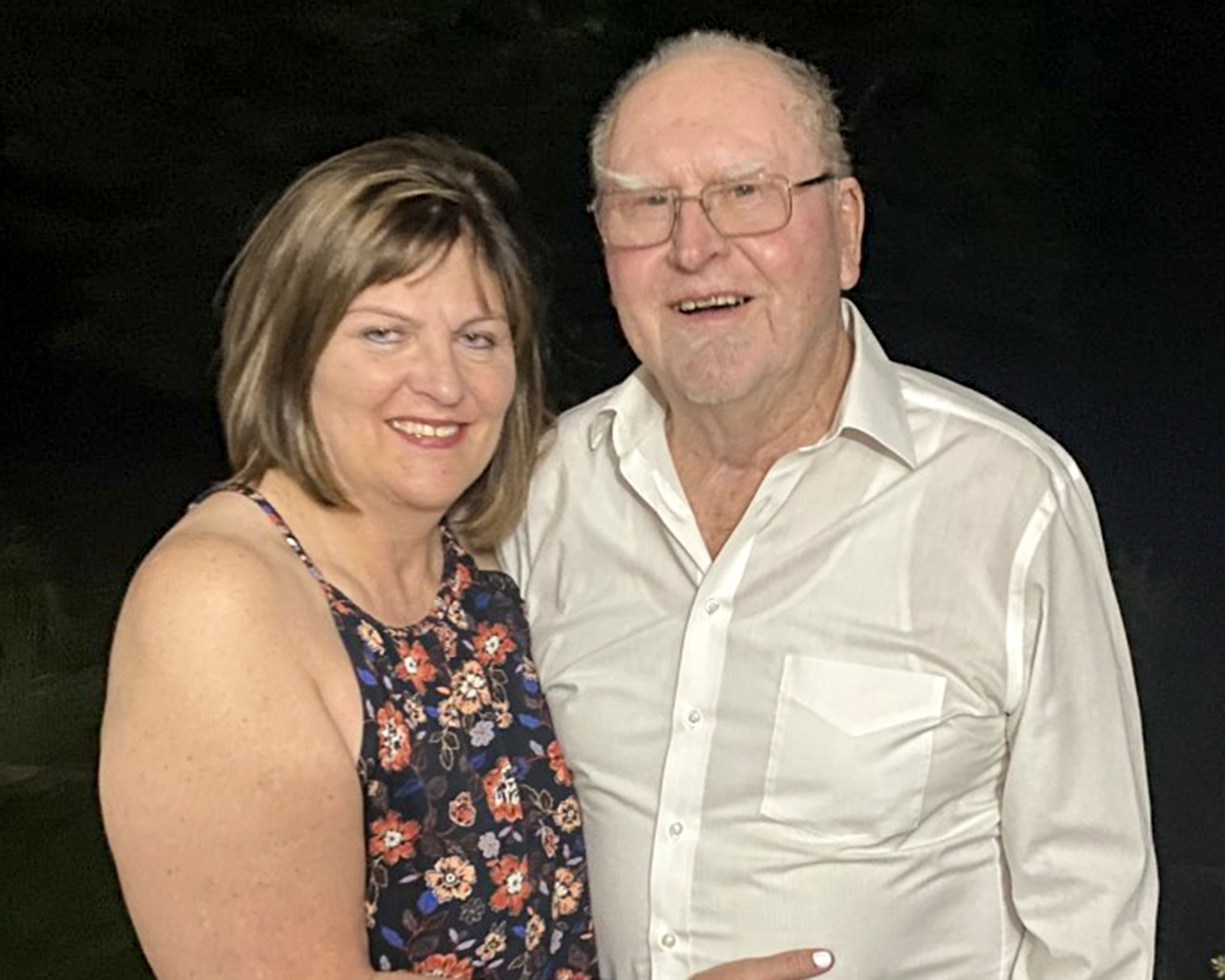 Wayne and Juanita Gash pose for a picture.