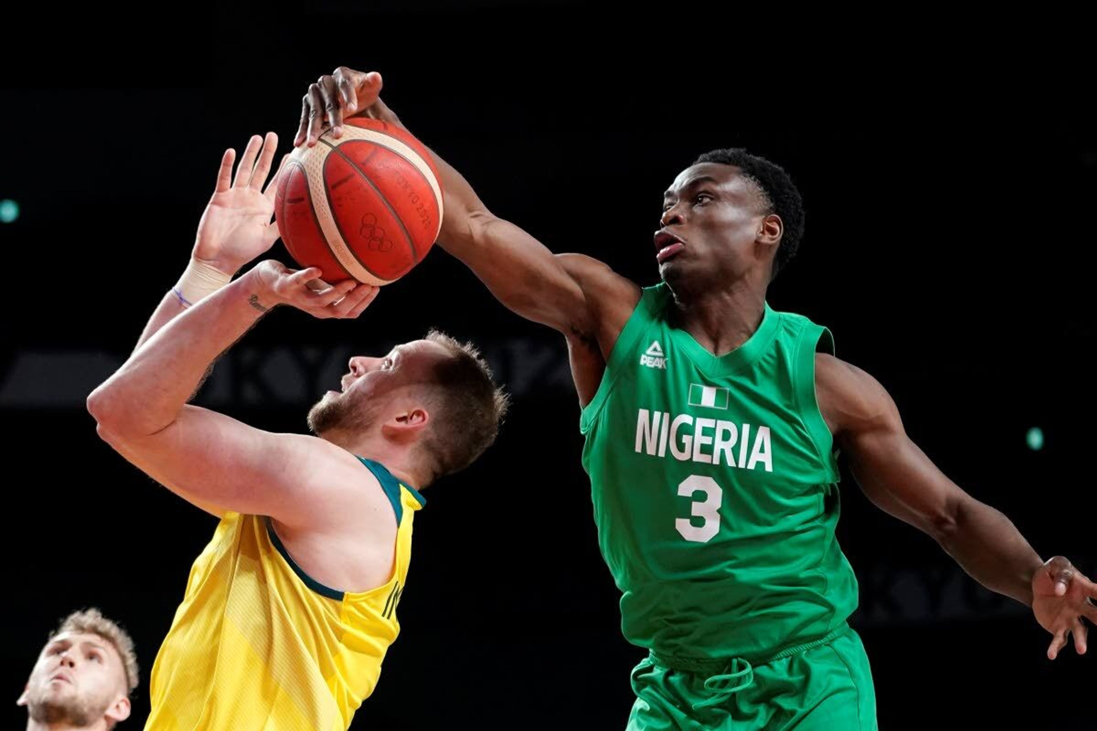 Mills leads Australia past Nigeria in Olympic opener