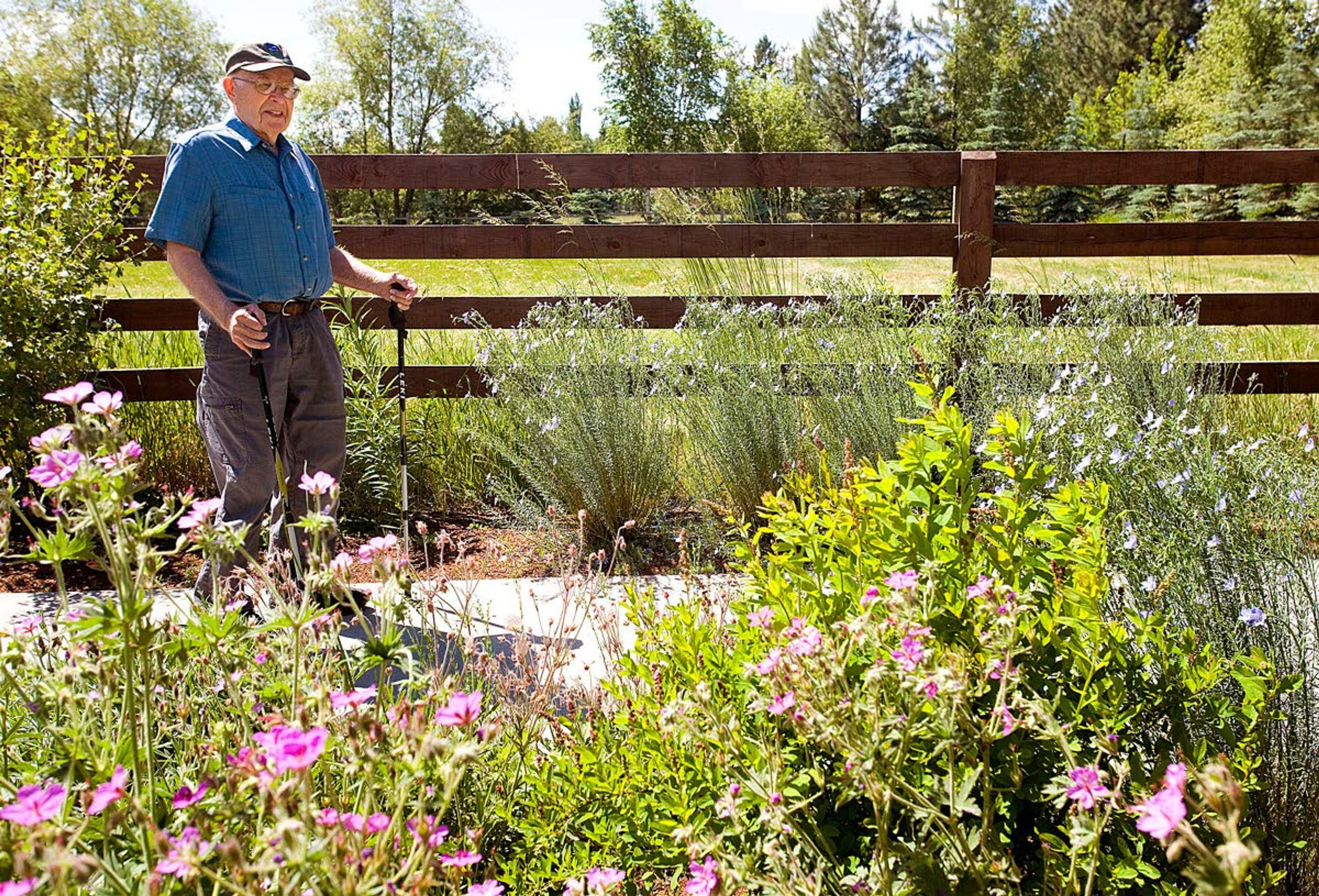 Maynard Fosberg talks in 2014 about the native plants he has been planting outside his Moscow home.