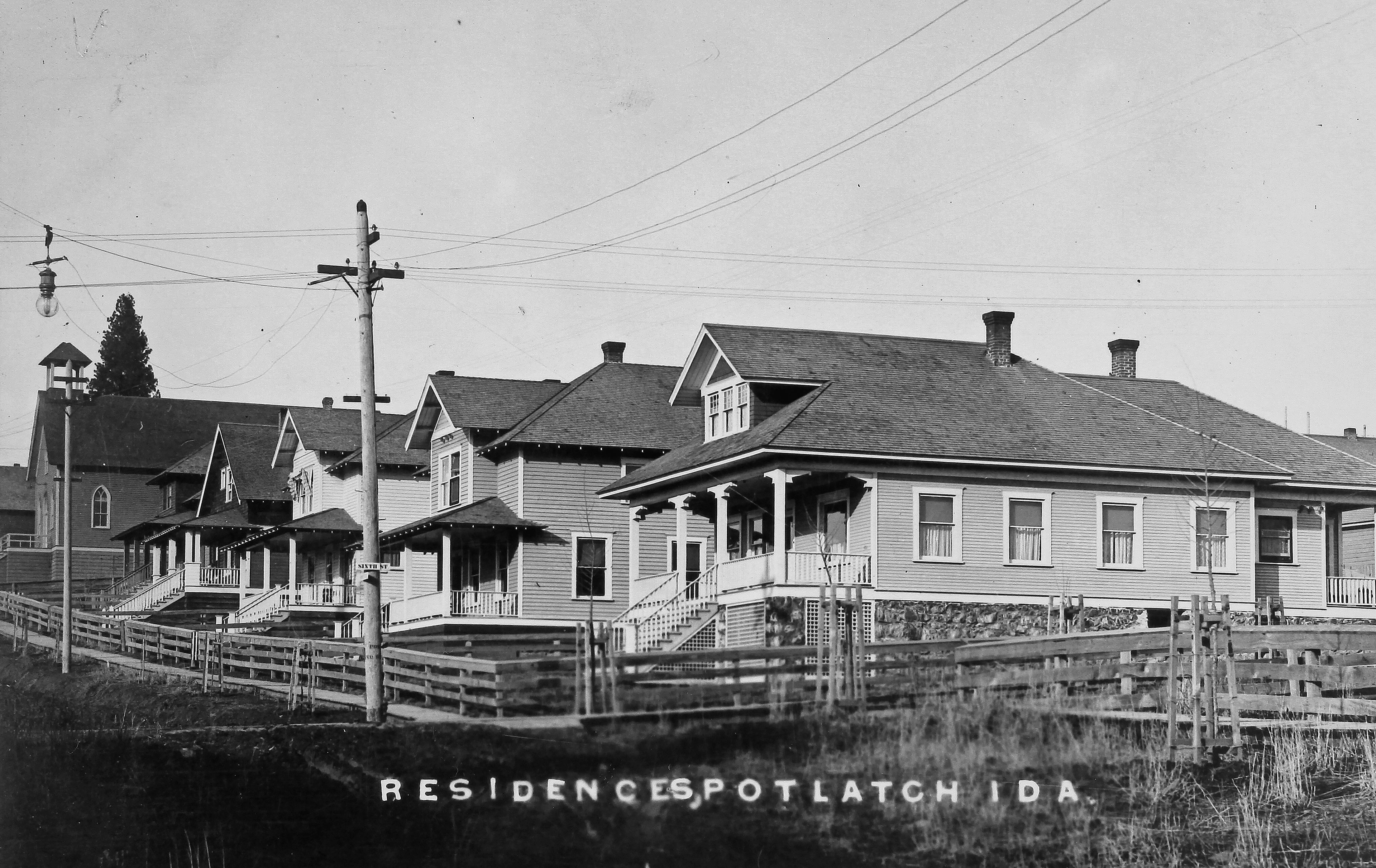 Undated photo of company housing in Potlatch for executive employees.