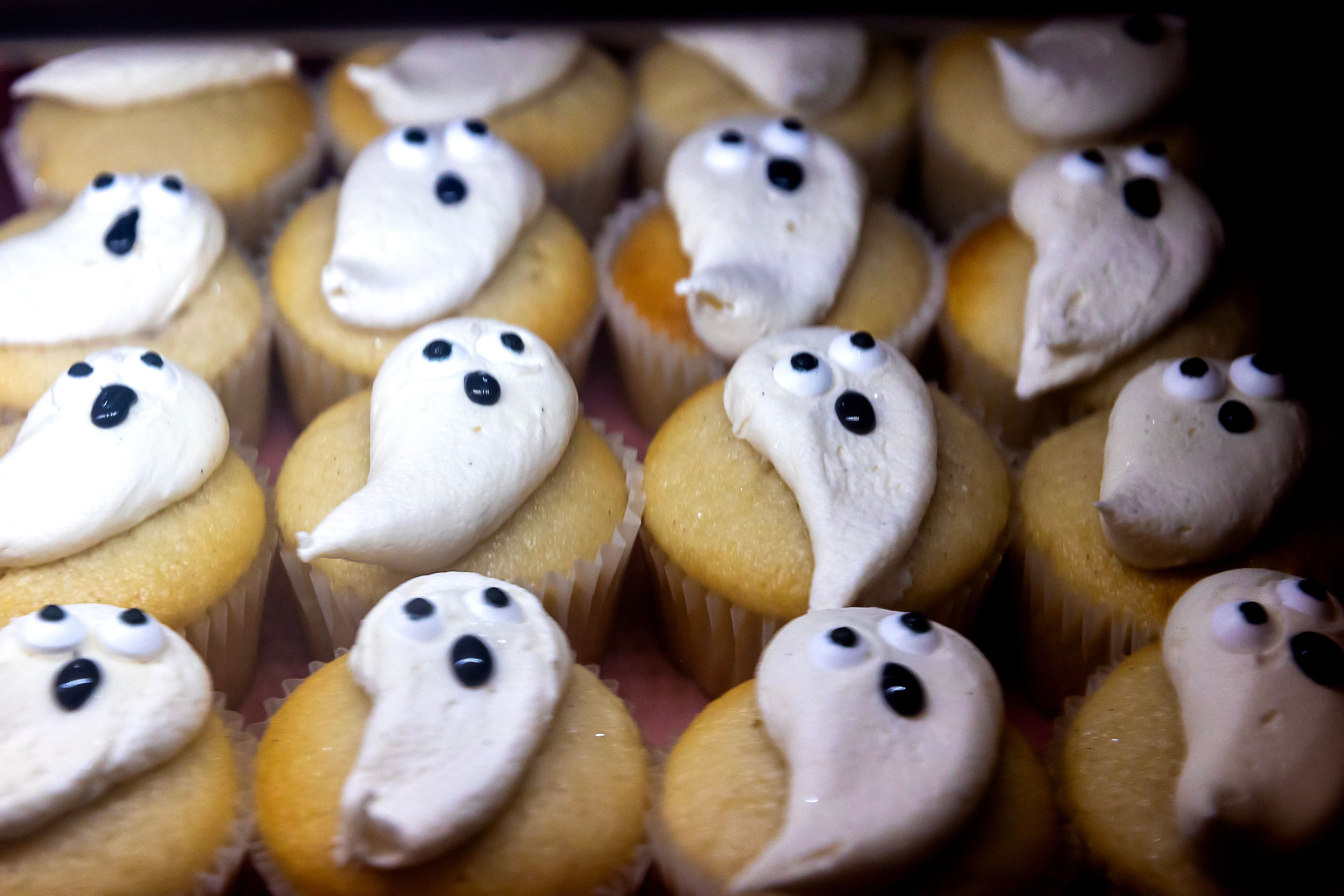 Ghost-themed cupcakes.