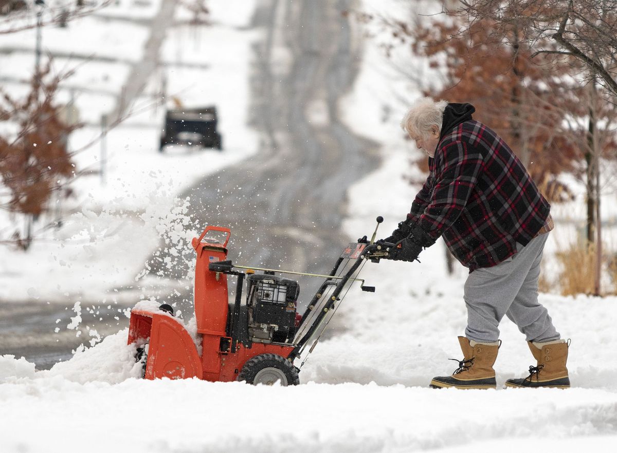 Feature photos: Snow days are here again