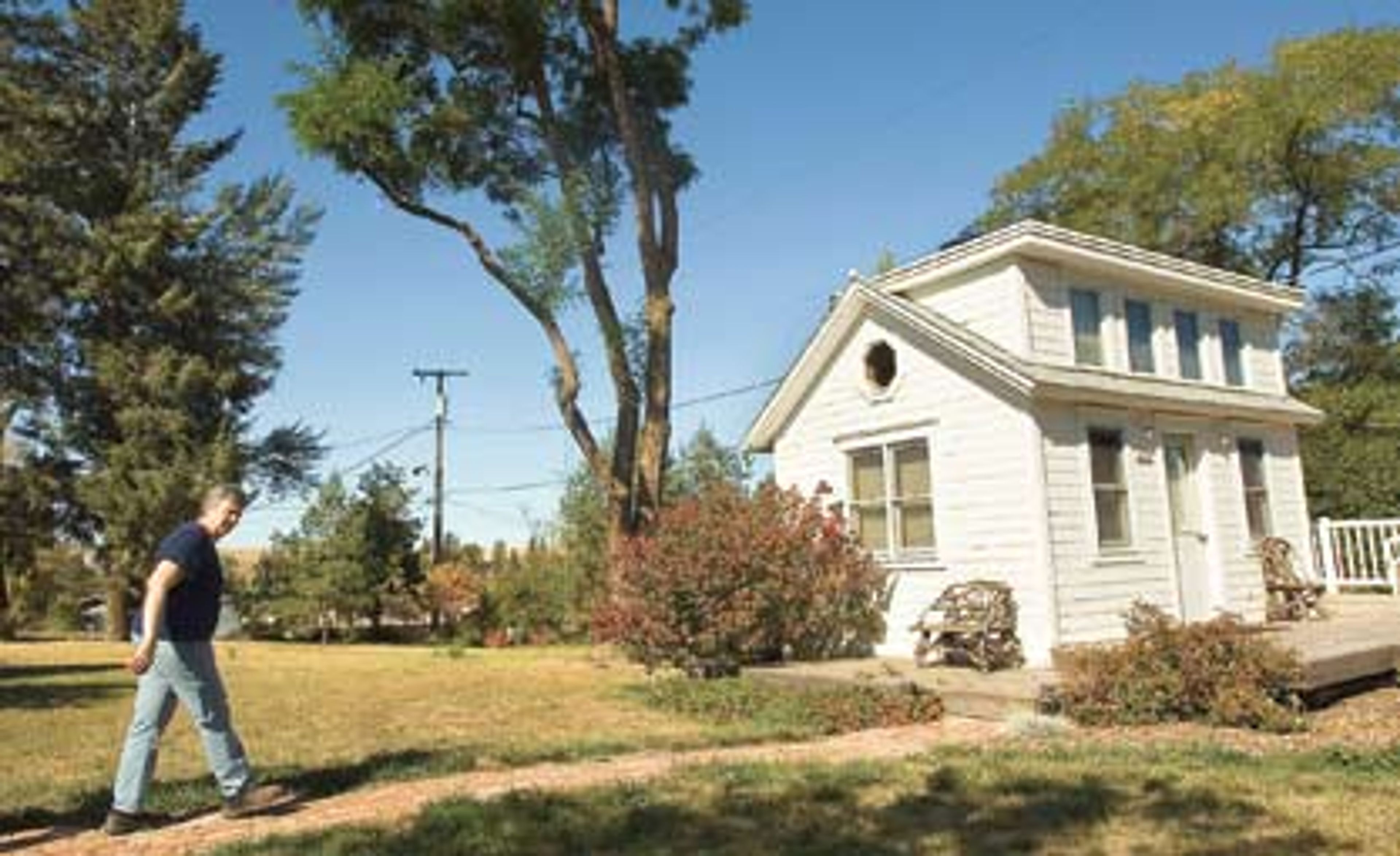 Packing in the alpacas Uniontown breeders, bed and breakfast owners p...