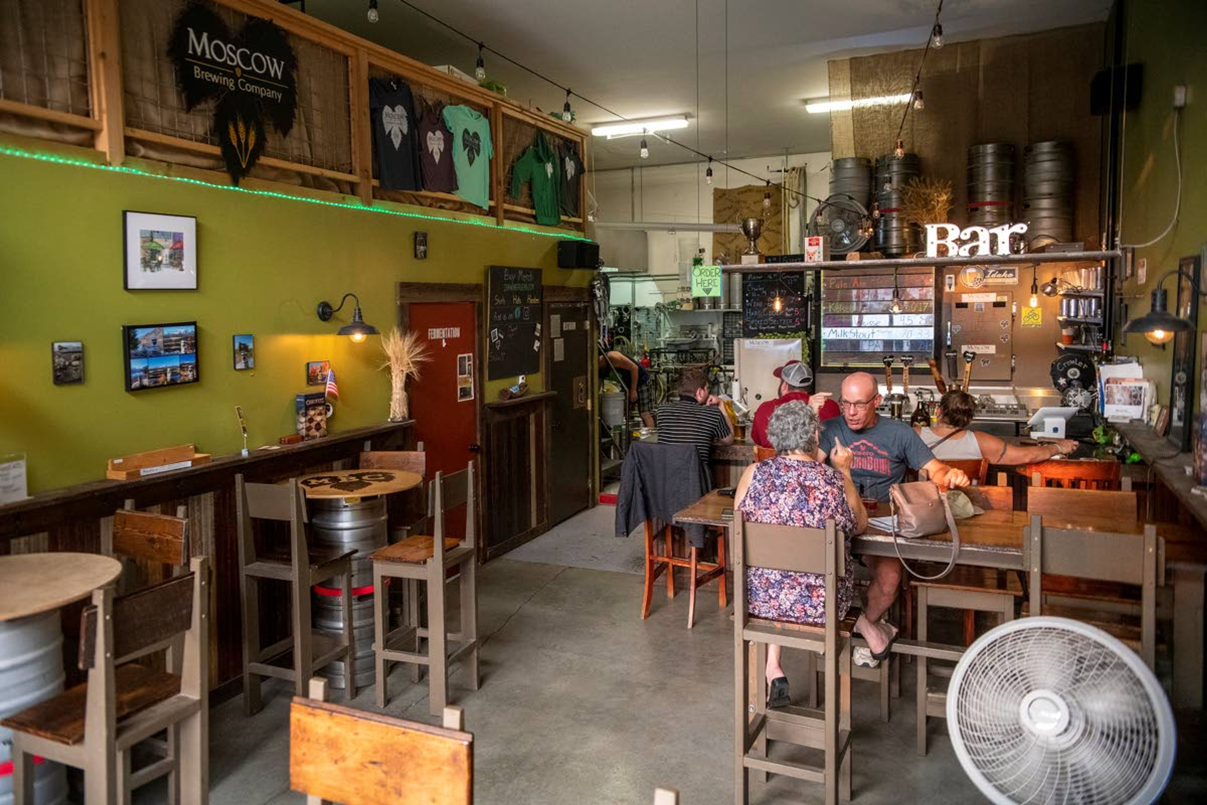 Guests drink beverages at Moscow Brewing Company on Wednesday afternoon.