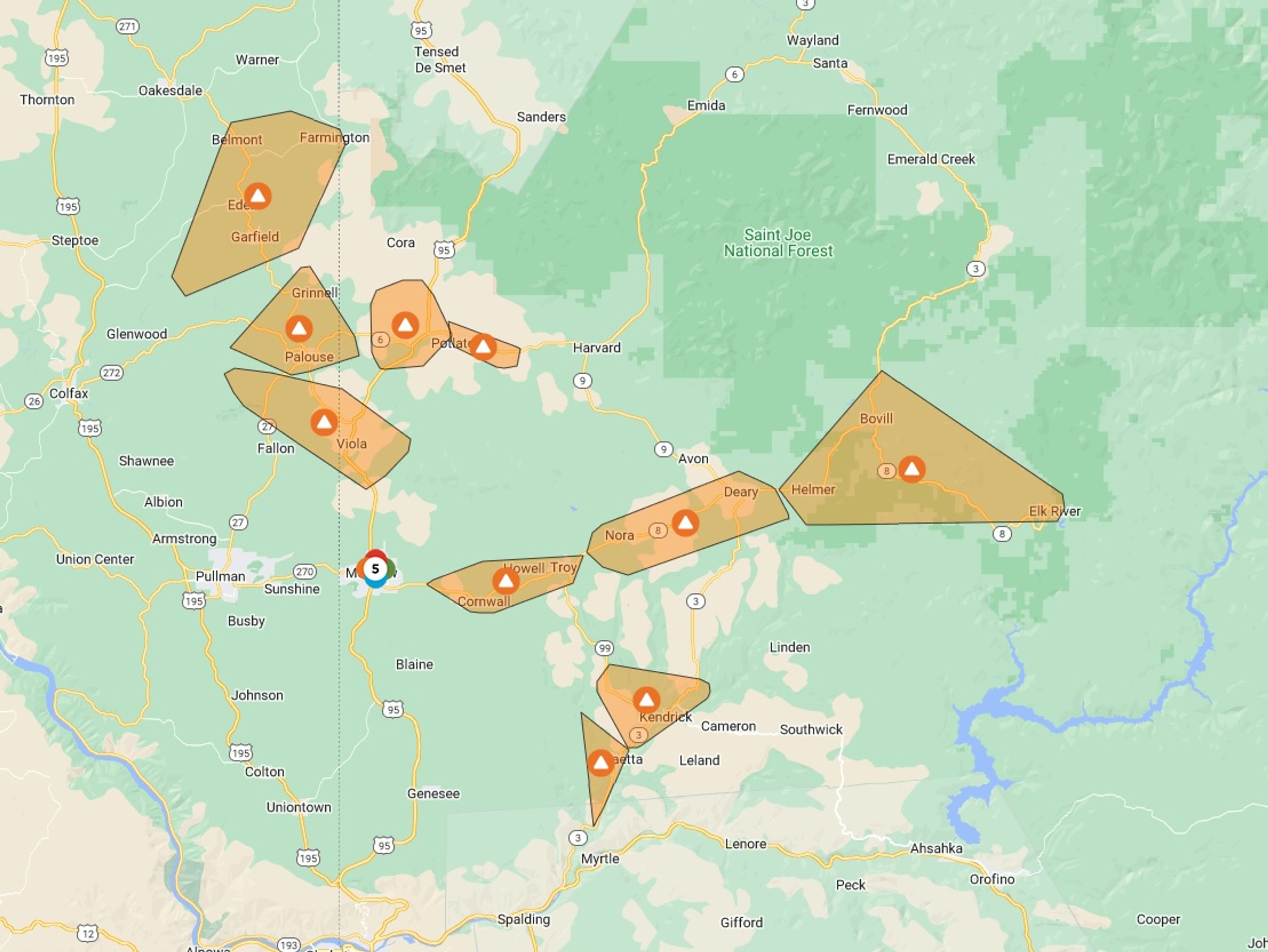 This map from Avista's website shows the areas that have experienced power outages this afternoon.