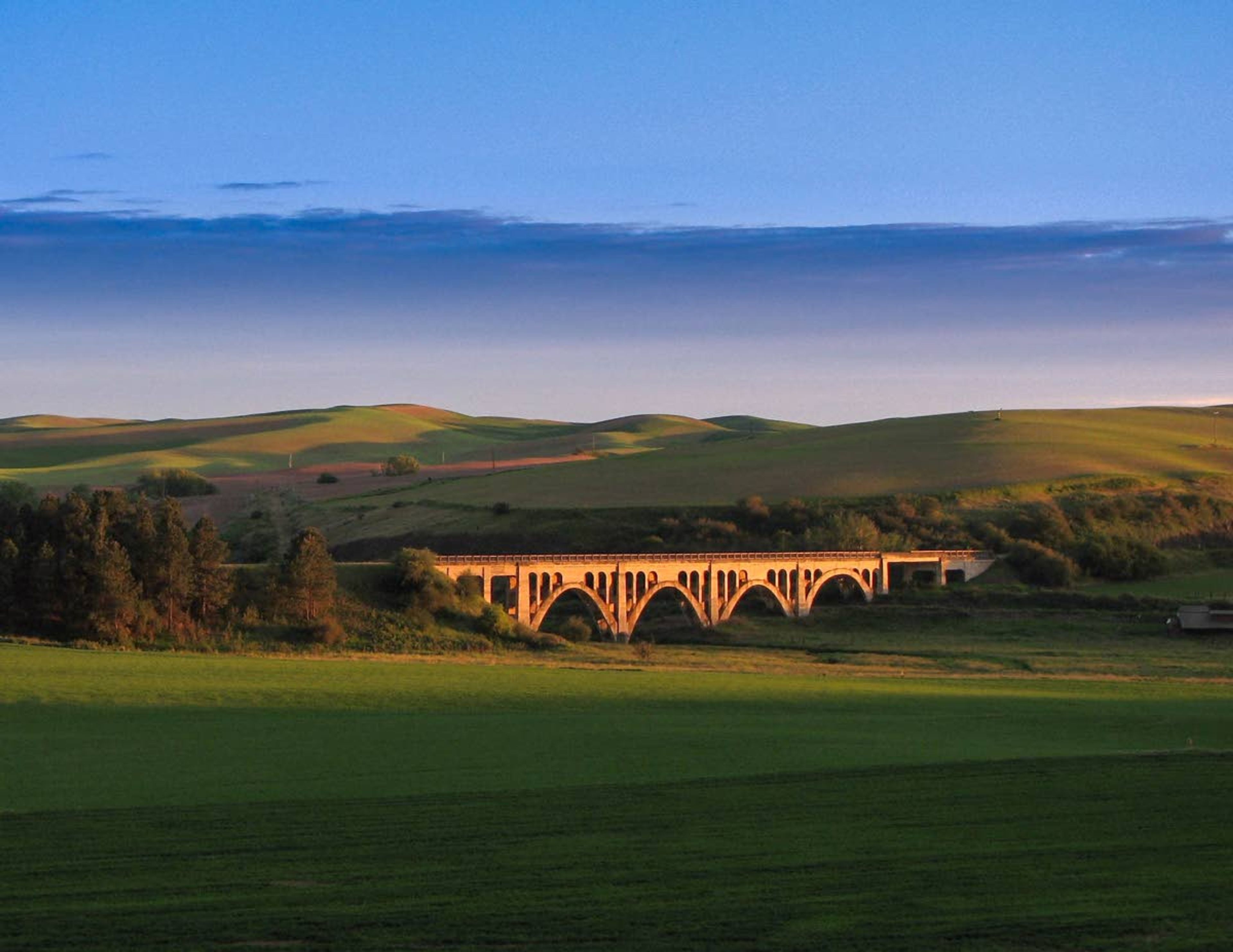 The concrete arch railroad bridge at Rosalia was one of two images taken by Pullman’s Ken Carper to win an award in the American Society of Civil Engineers Bridge photography contest.