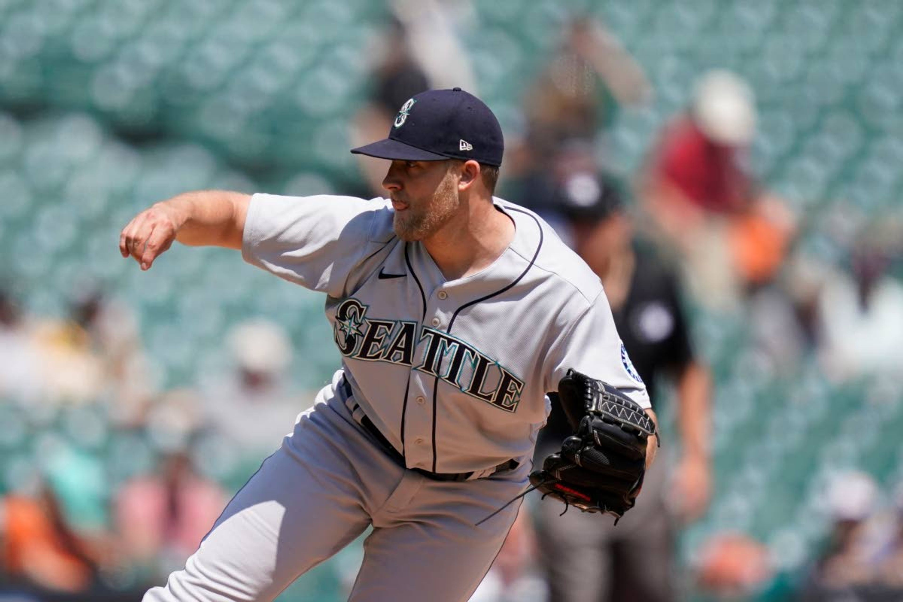 Seattle Mariners relief pitcher Will Vest throws during the sixth inning of a baseball game against the Detroit Tigers, Thursday, June 10, 2021, in Detroit. (AP Photo/Carlos Osorio)