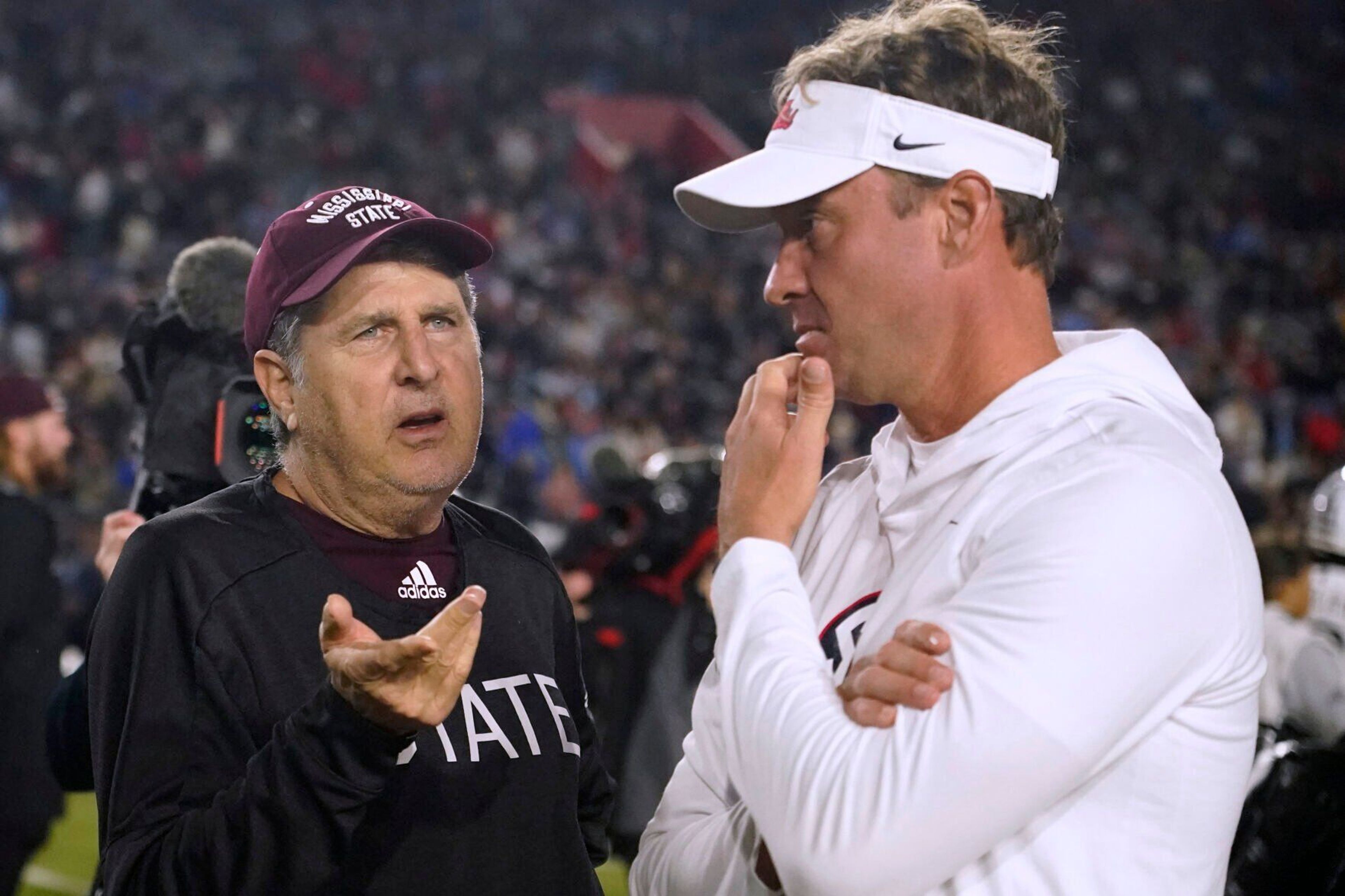 Mississippi State coach Mike Leach taken to Jackson hospital