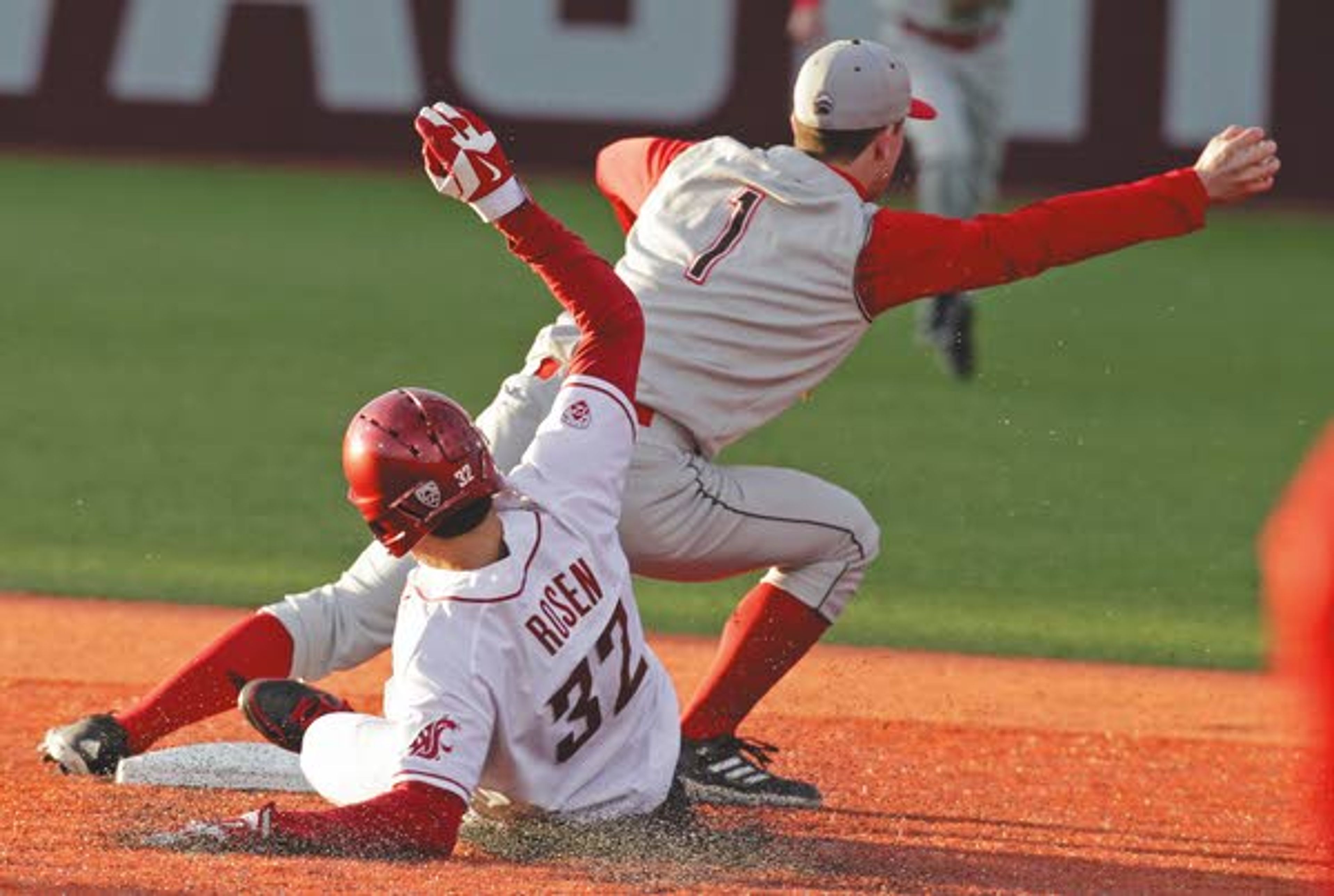 WSU roughs up Brown 82