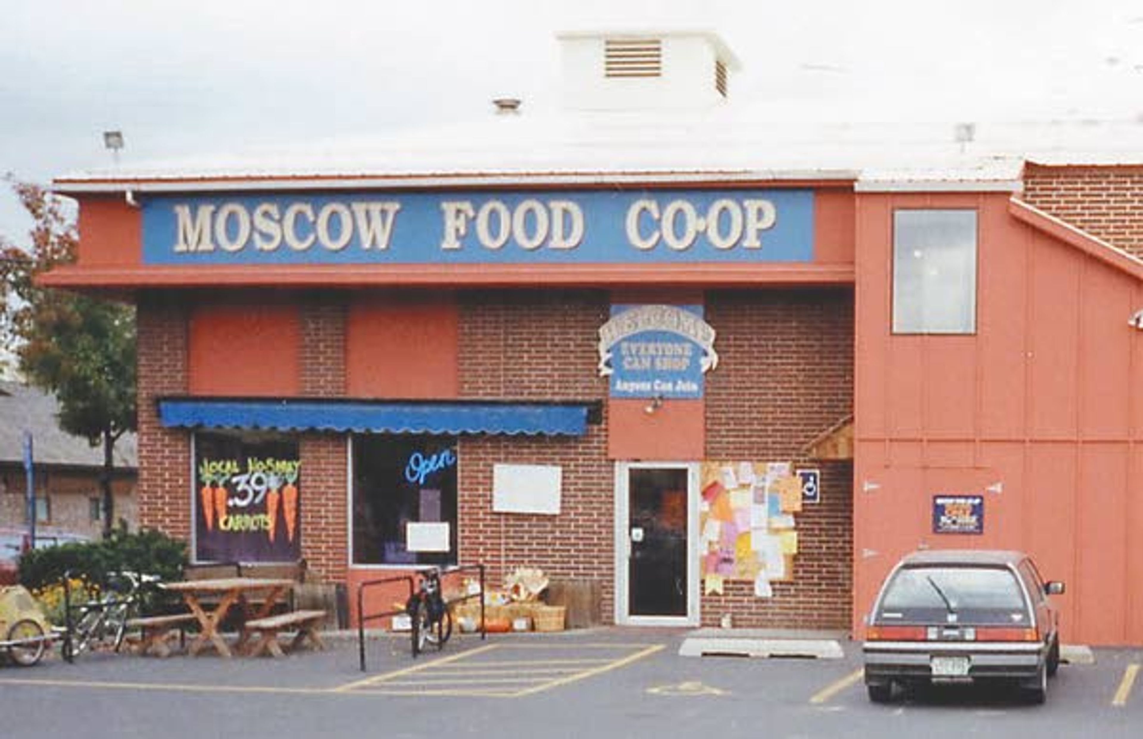 Moscow Food Coop turns 40