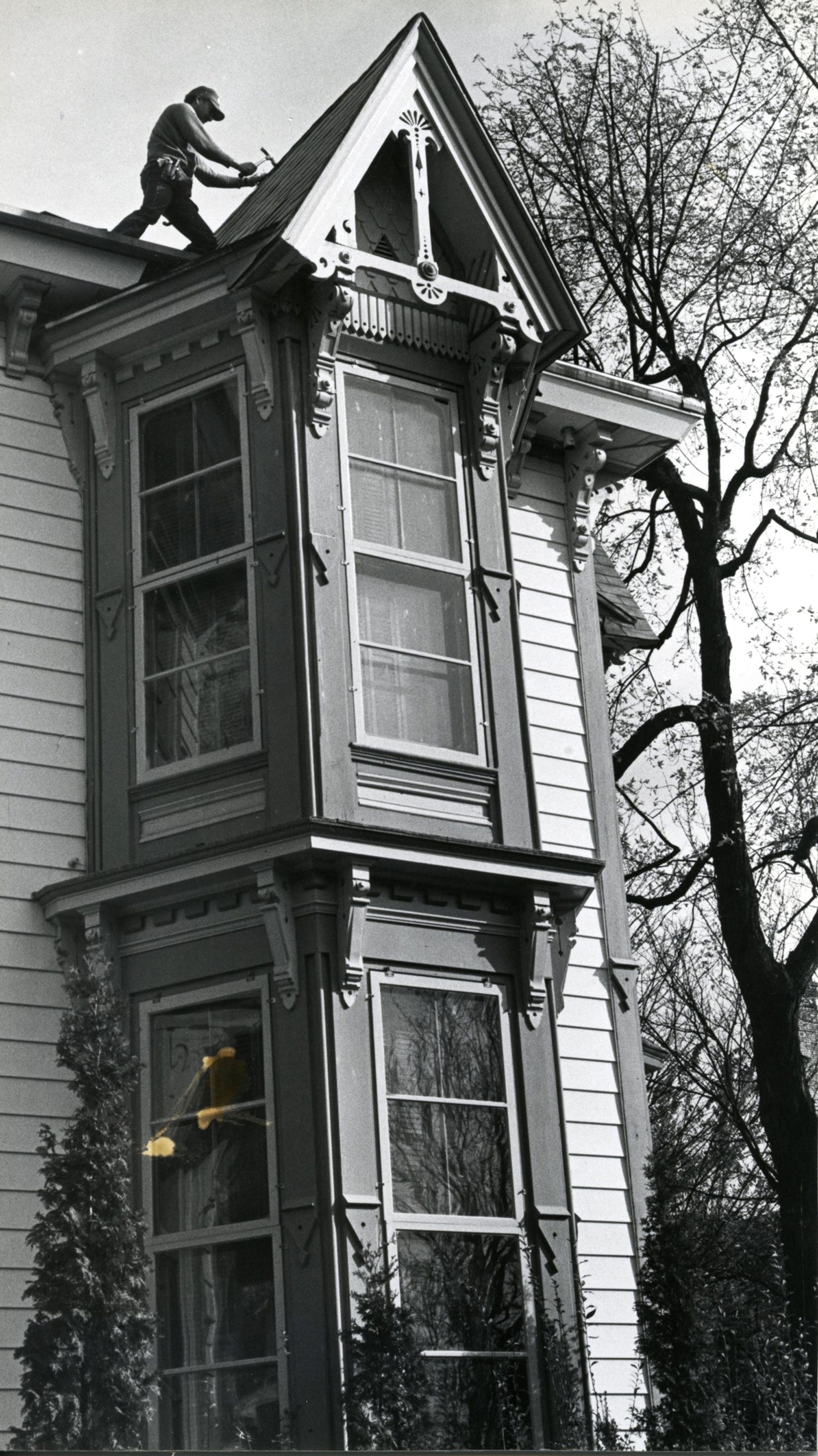 Restoration efforts are carried out on the McConnell Mansion Historic House Museum in Moscow in this 1983 photo.