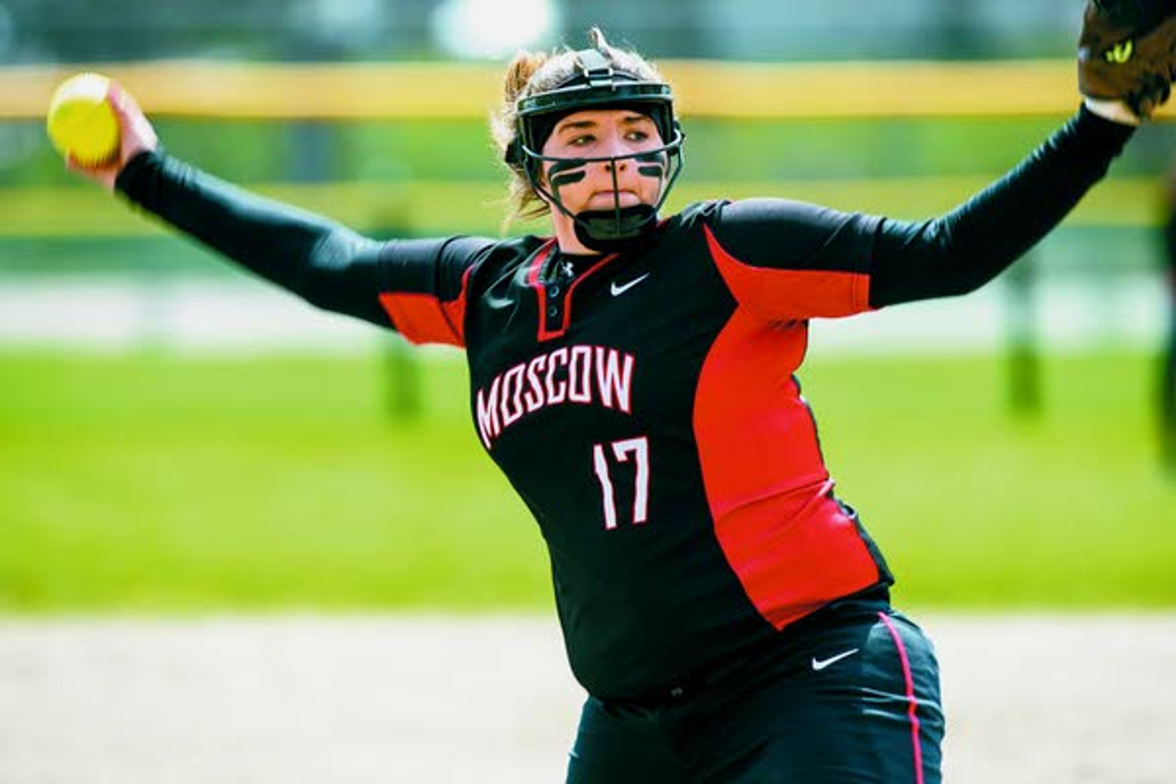 Moscow’s Deven Chandler pitches to a Lakeland player during the second inning Saturday at Ghormley Park in Moscow. oscow swept the Hawks, 19-16 in the first game and 18-8 in the second.