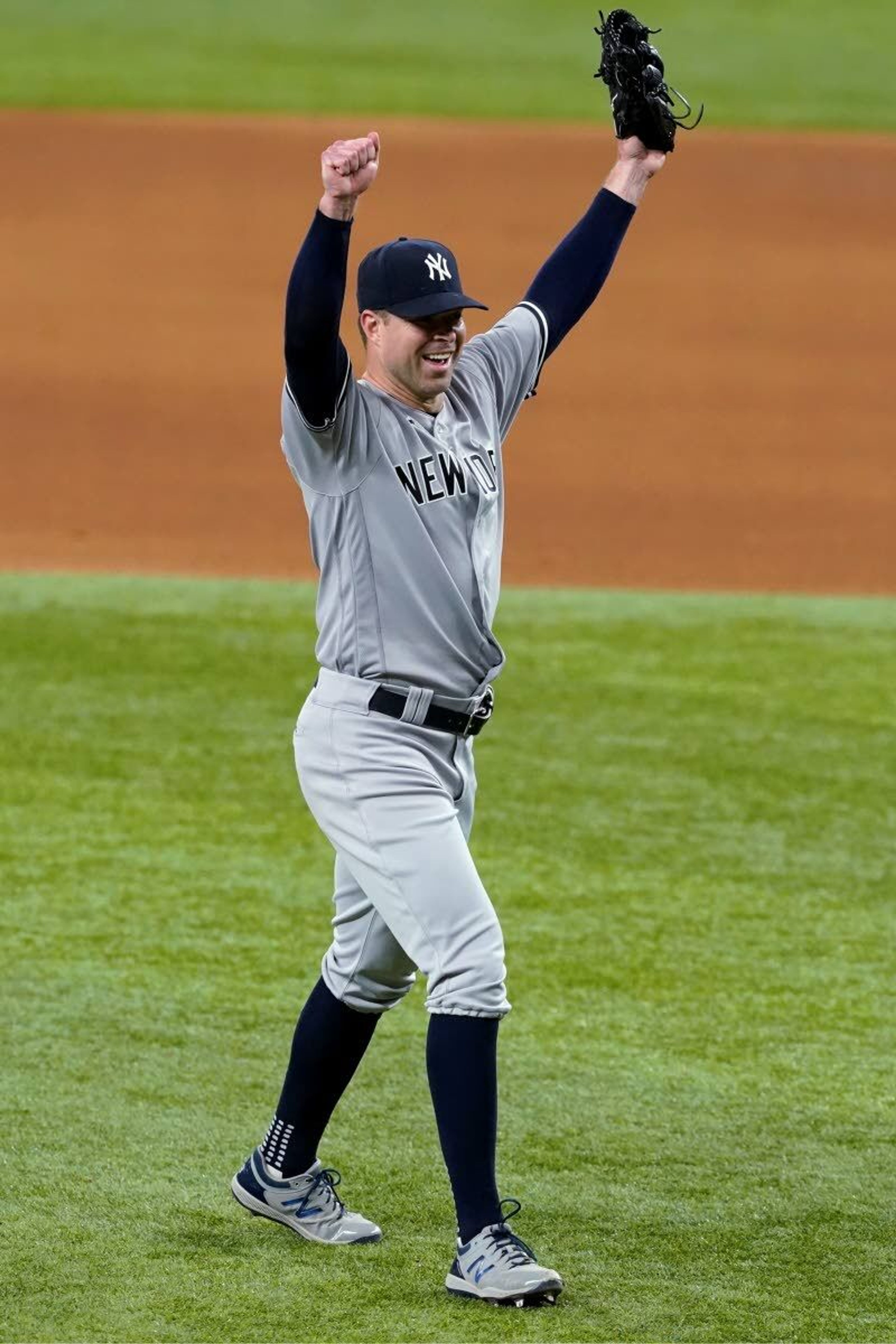 New York Yankees starting pitcher Corey Kluber celebrates after the final out of his no-hitter against the Texas Rangers in a baseball game in Arlington, Texas, Wednesday, May 19, 2021. The Yankees won 2-0. (AP Photo/Tony Gutierrez6