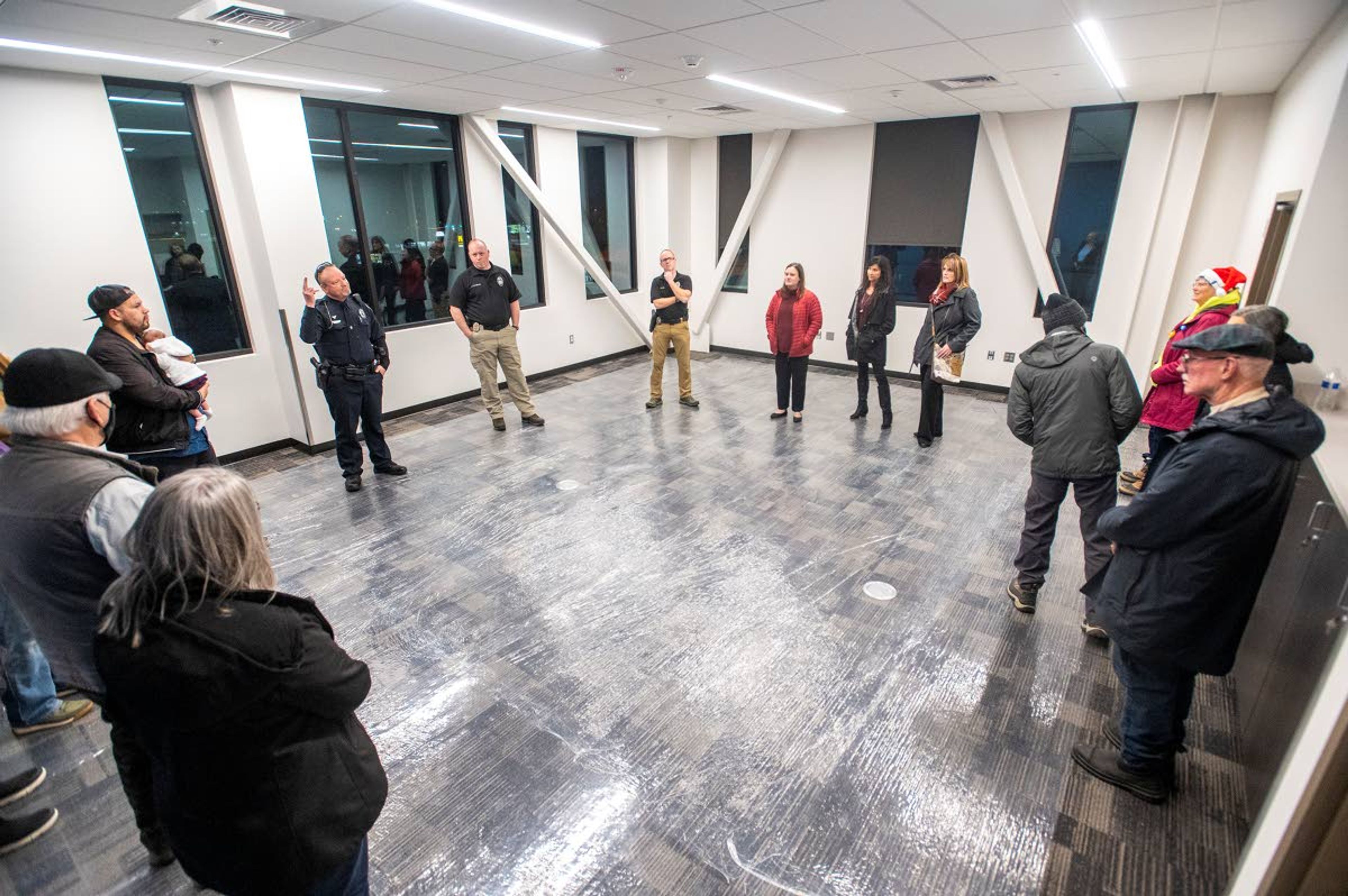 A tour group views the detectives office on the second floor of Moscow Police Department’s new station.