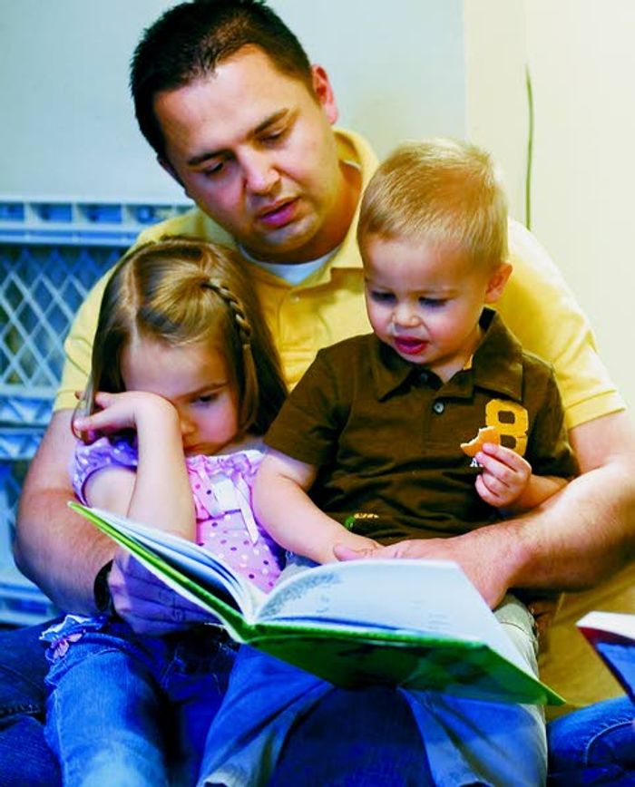 Tillman Foundation helps couple graduate from the UI