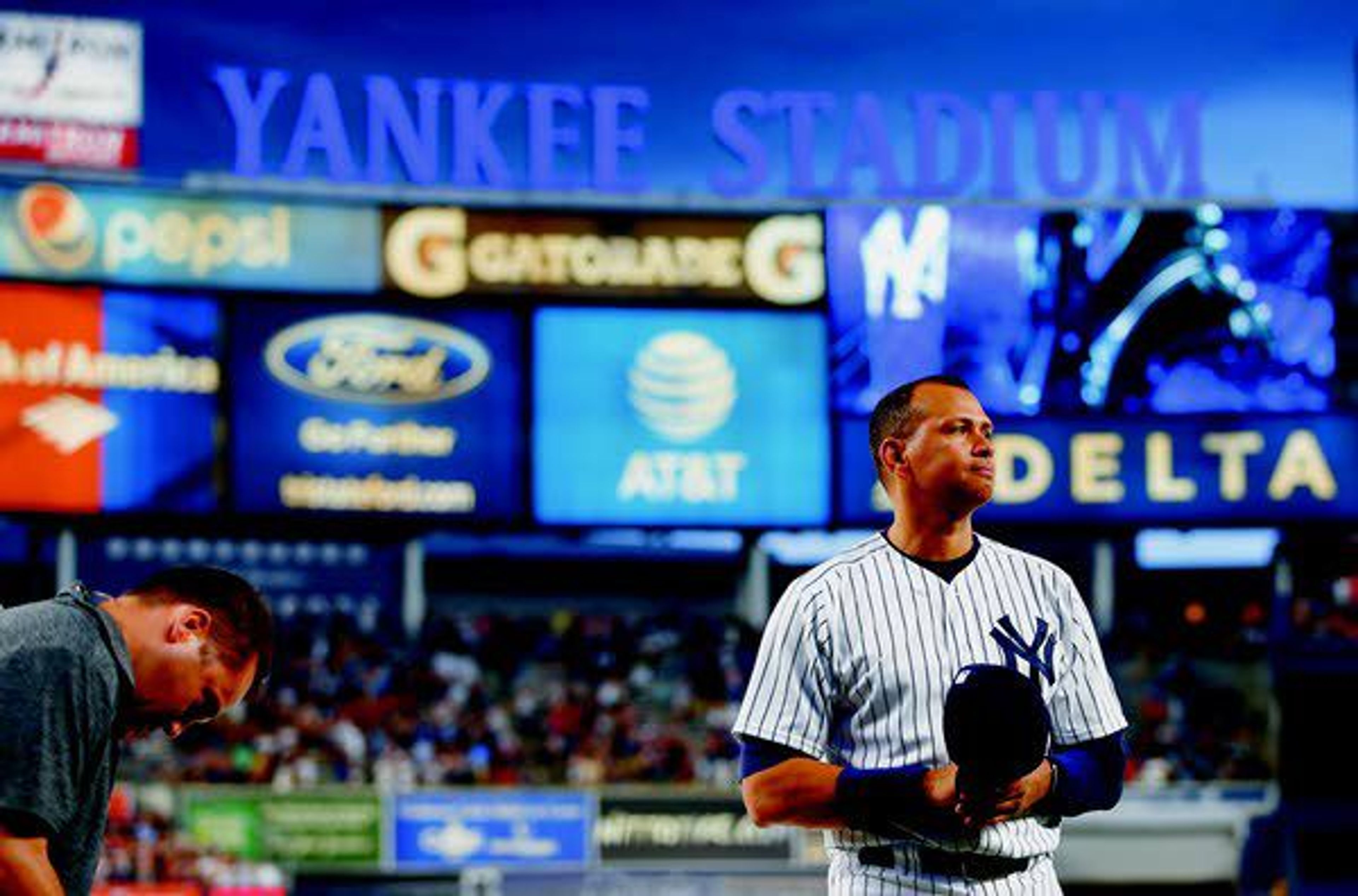 ARod celebrates stormy finale with double