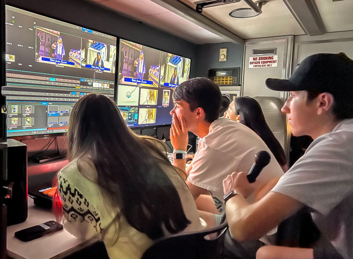 Pullman High students win national video award