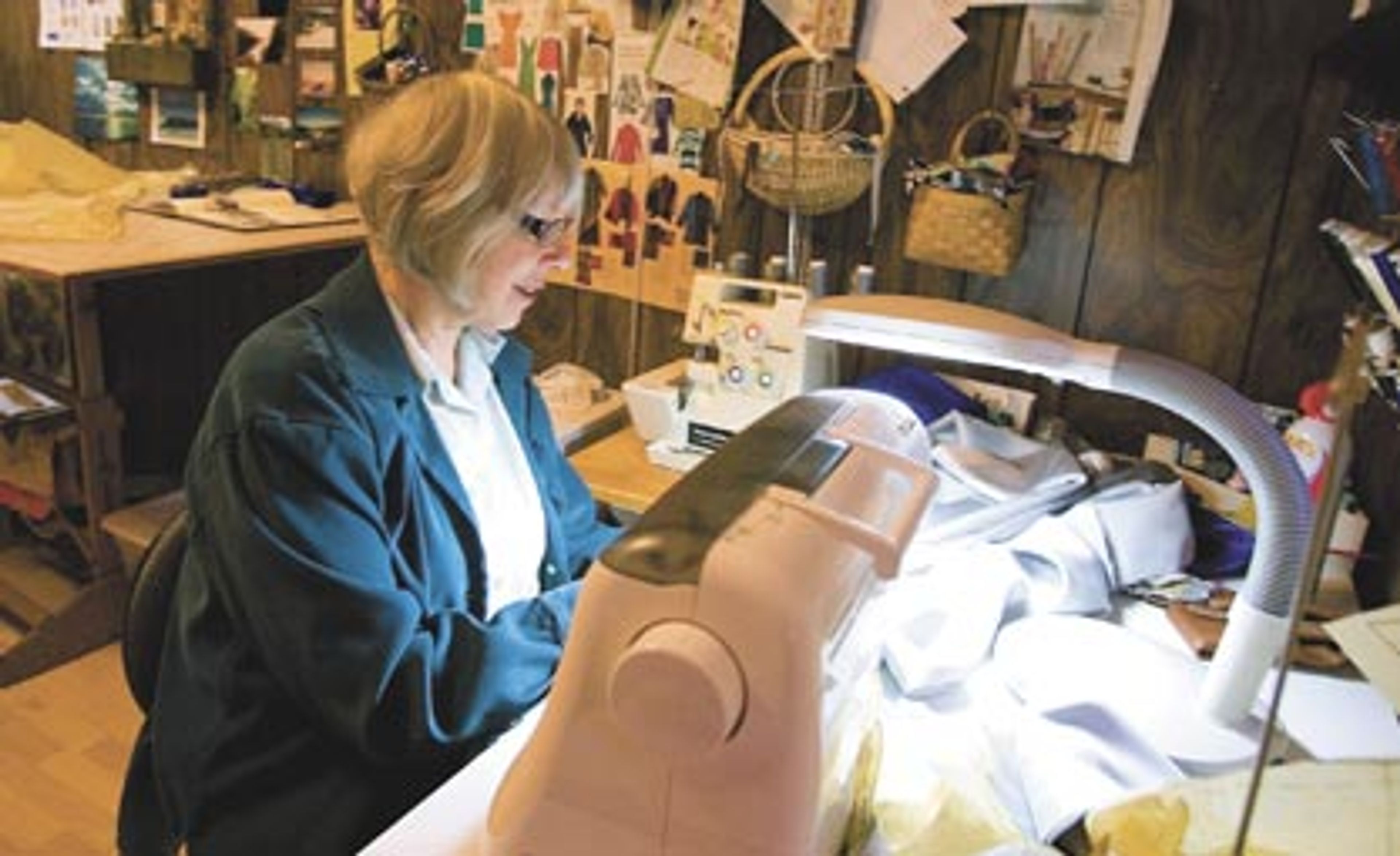 NEIGHBORS Troy woman more than she seams