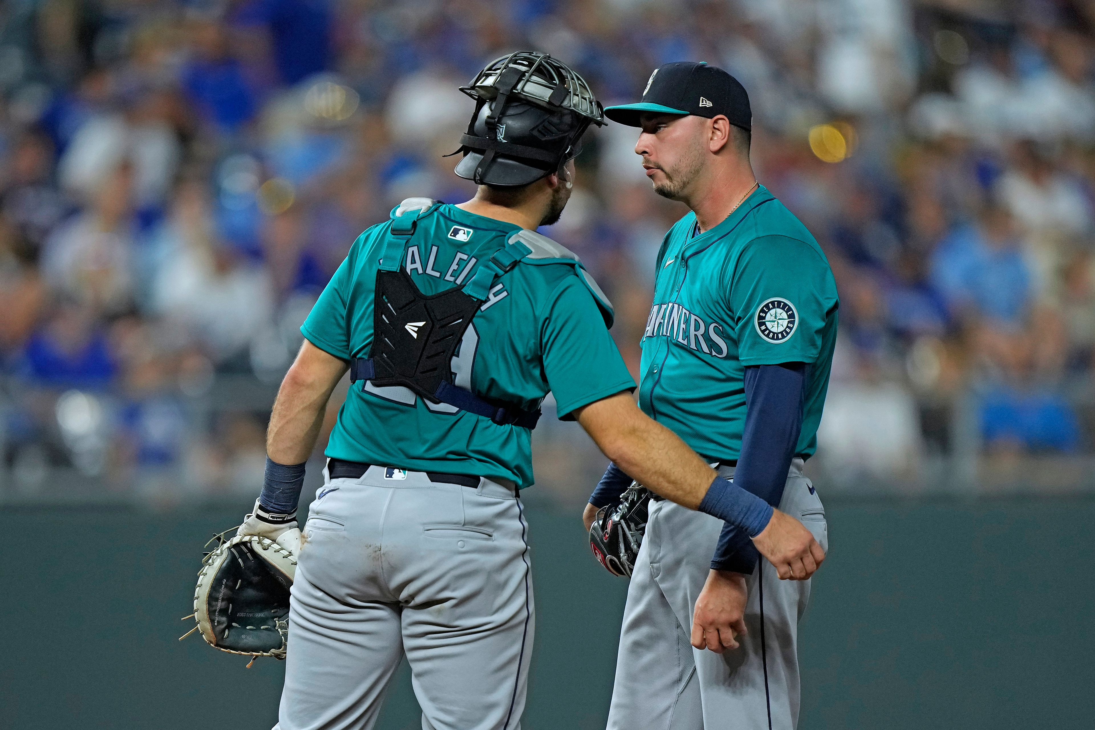 Royals walk it off against the Mariners