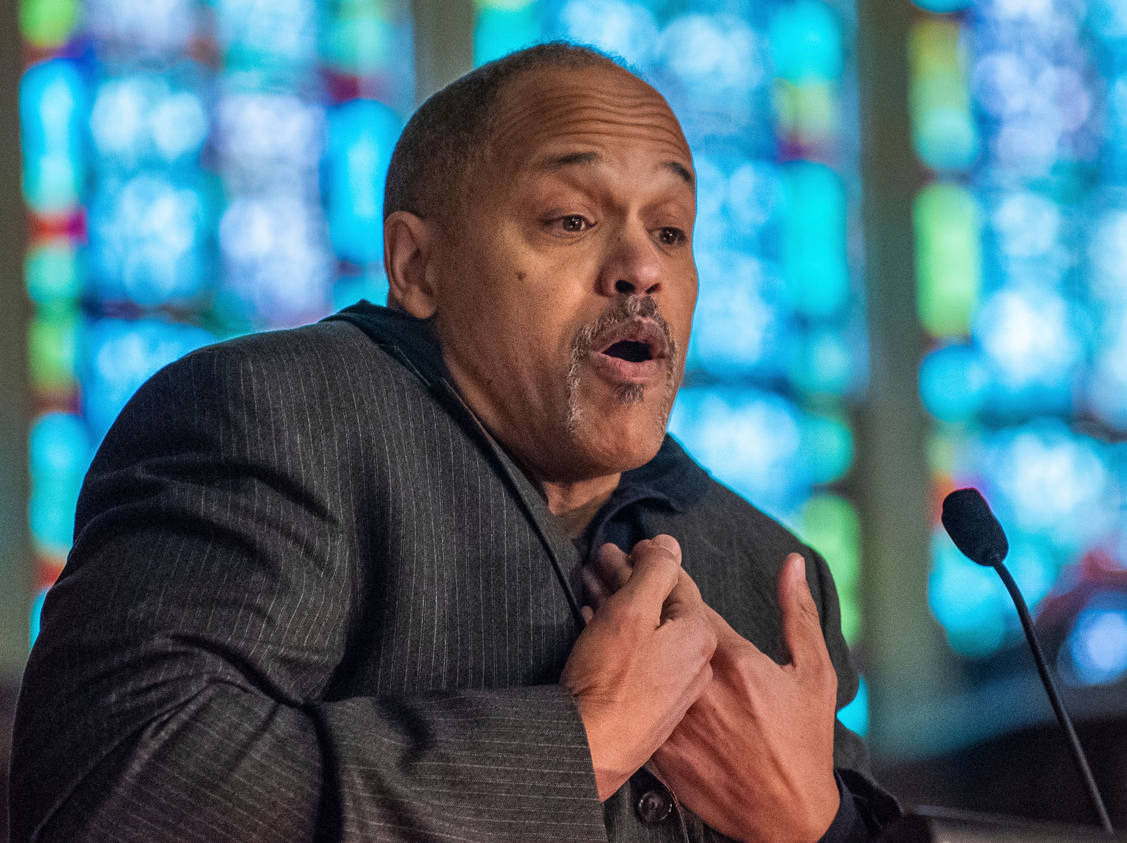 Actor and playwright Keith Hamilton Cobb delivers the keynote speech Monday morning, Jan. 16, 2023, at Peter J. Gomes Chapel on the campus of Bates College in Lewiston, Maine, during one of several Rev. Dr. Martin Luther King Jr. events during the holiday weekend. (Russ Dillingham/Sun Journal via AP)