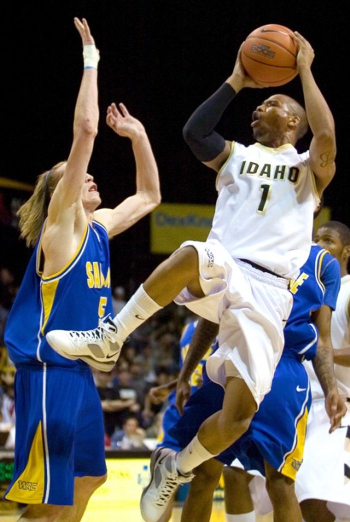 Vandals break skid, topple San Jose State